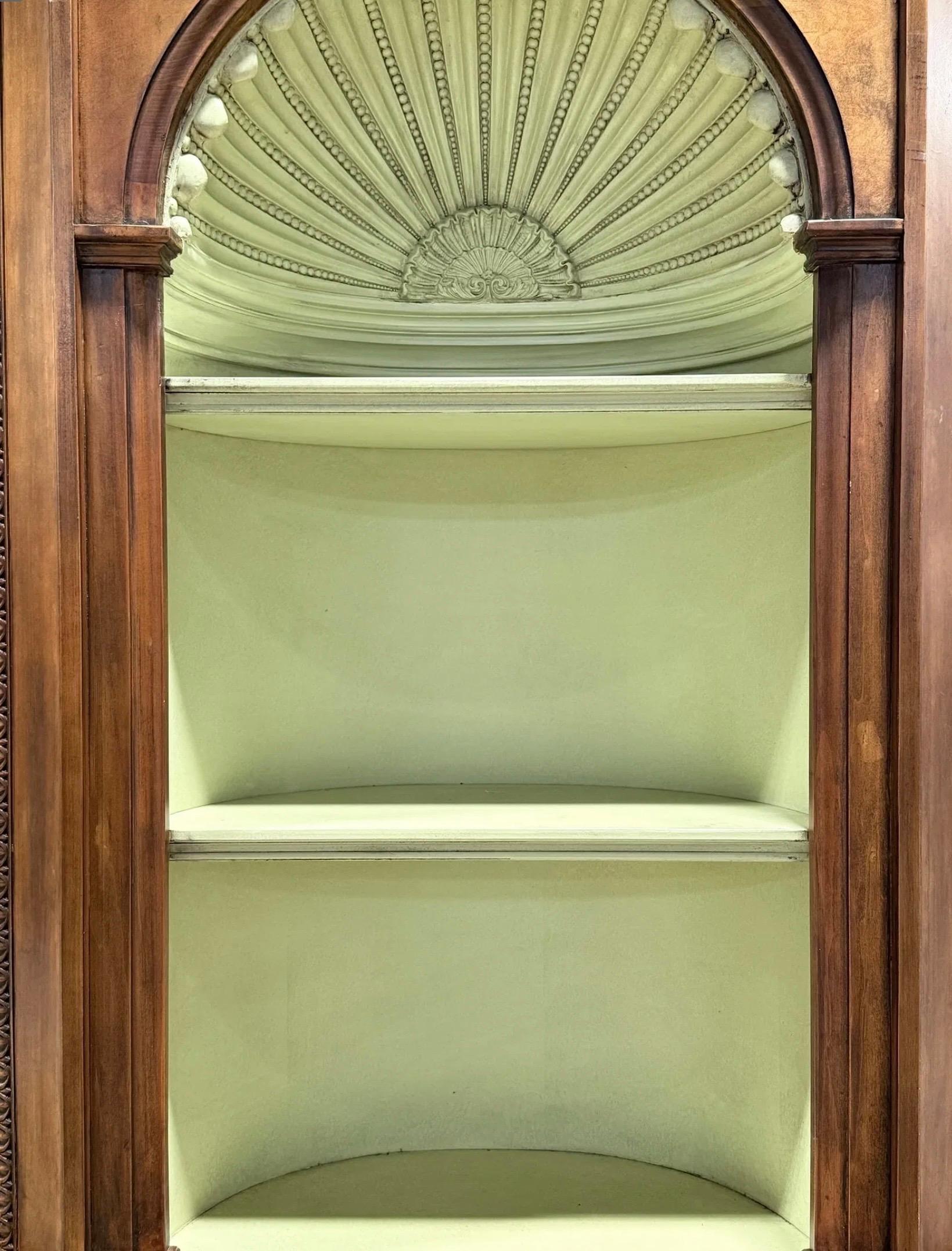 Large Scale English Georgian Style Corner Cabinets W/ Fan Or Shell Form -Pair For Sale 2