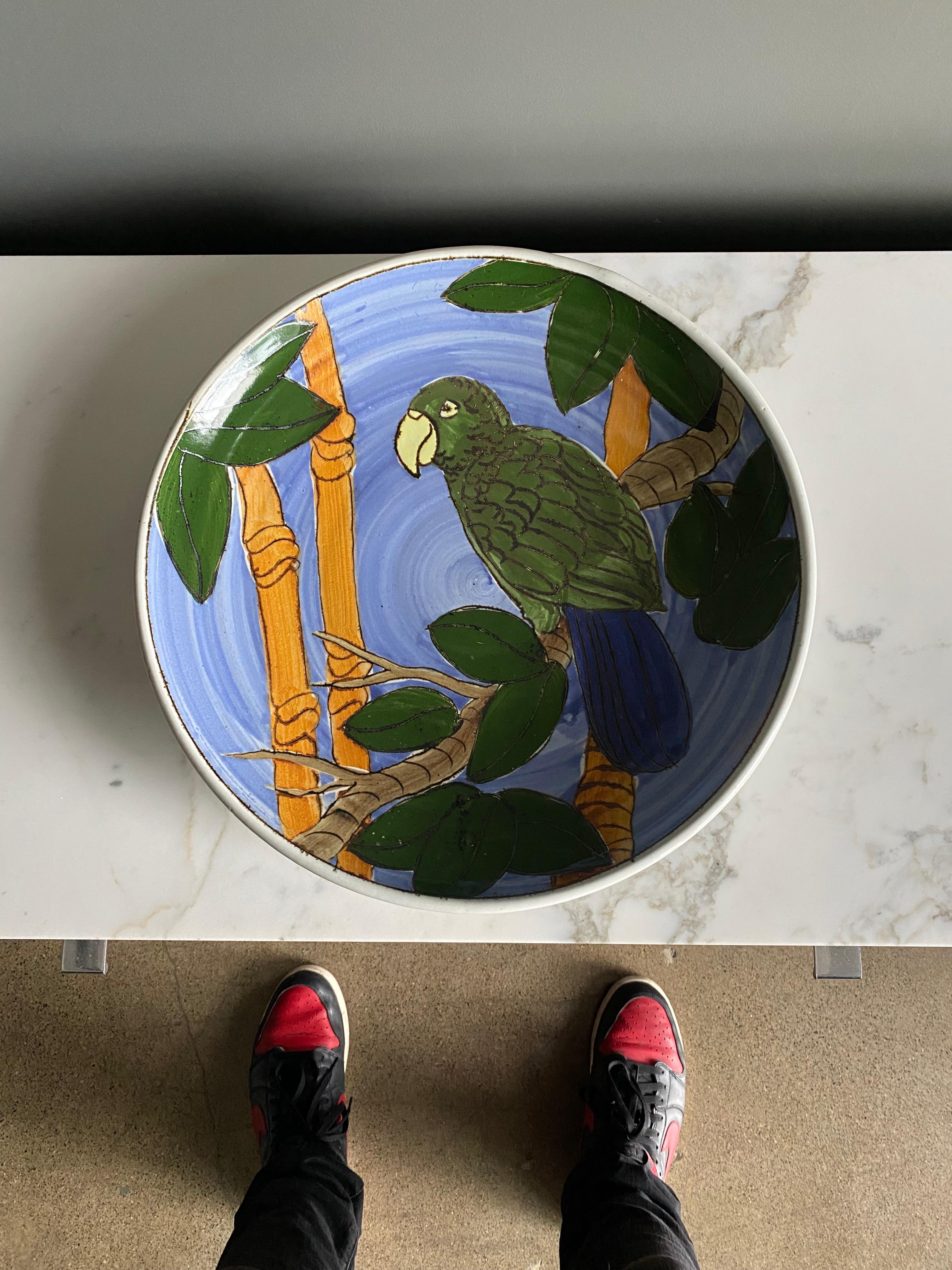 Large Scale Exotic Bird Ceramic Charger / Plate  For Sale 11