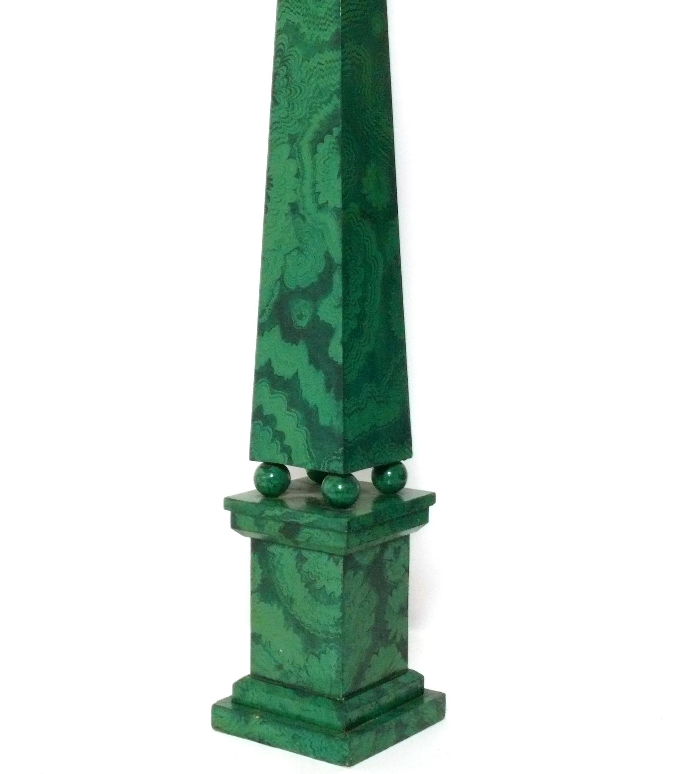 Gran Obelisco de Malaquita Falsa 61