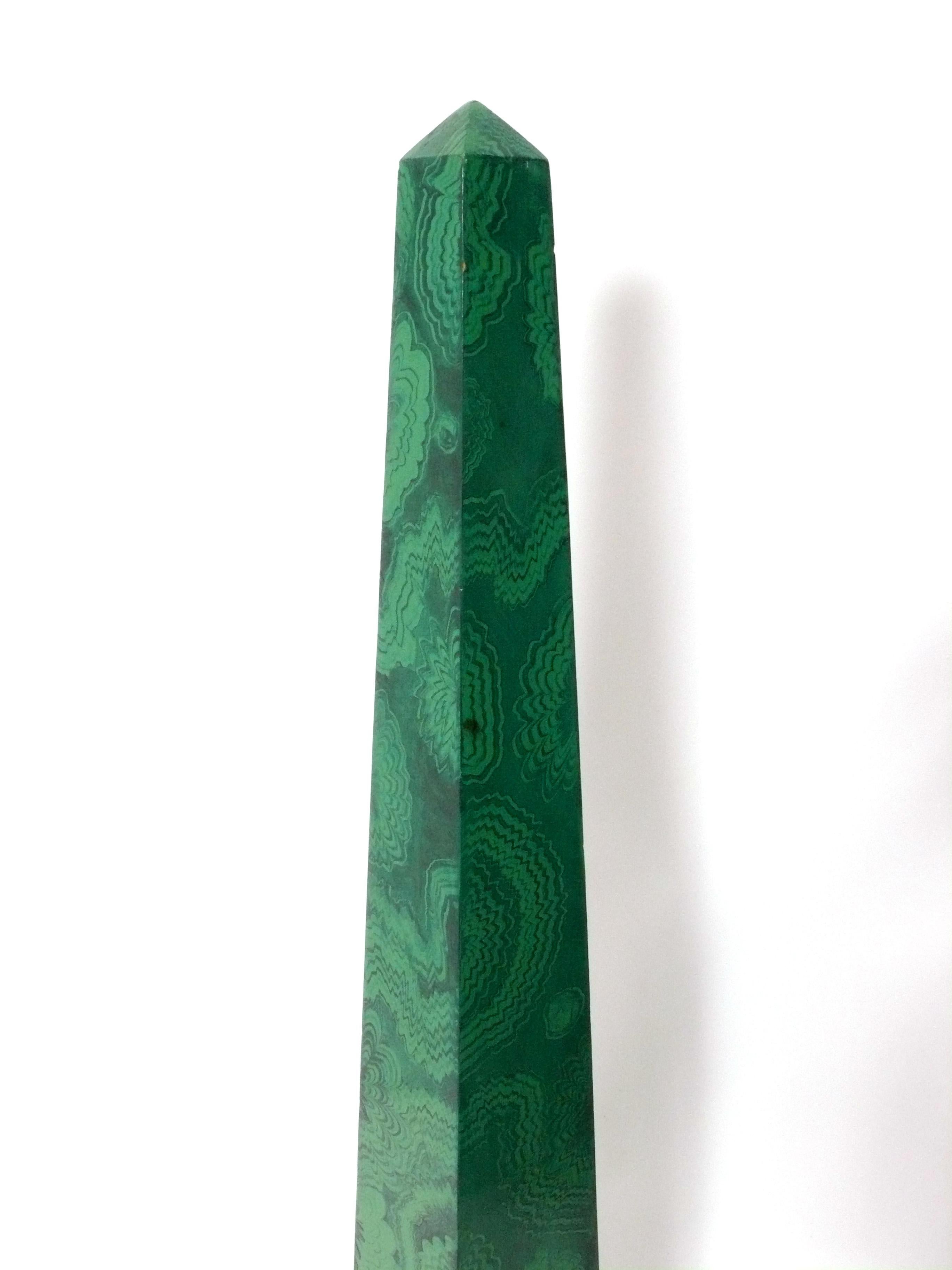 Gran Obelisco de Malaquita Falsa 61