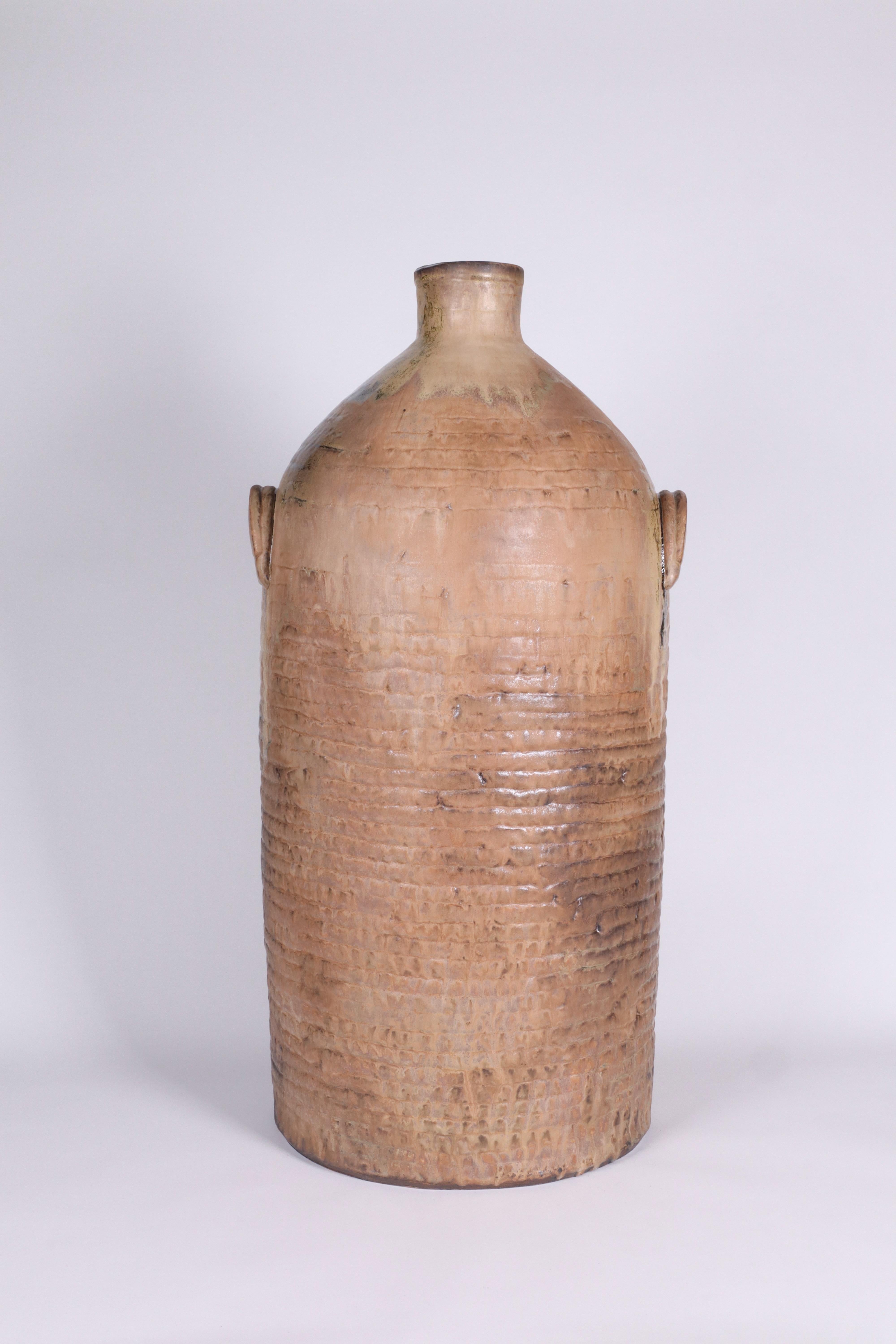 Large-Scale Glazed Stoneware Vessel by Contemporary Ceramist Ebitenyefa Baralaye For Sale 2
