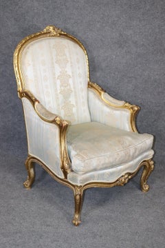 Vergoldete, geschnitzte Bergère-Stühle im französischen Louis-XV-Stil in Blattgold