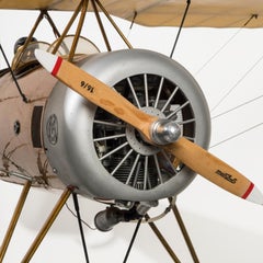 Maquette d'avion de la Première Guerre mondiale à grande échelle, réalisée à la main