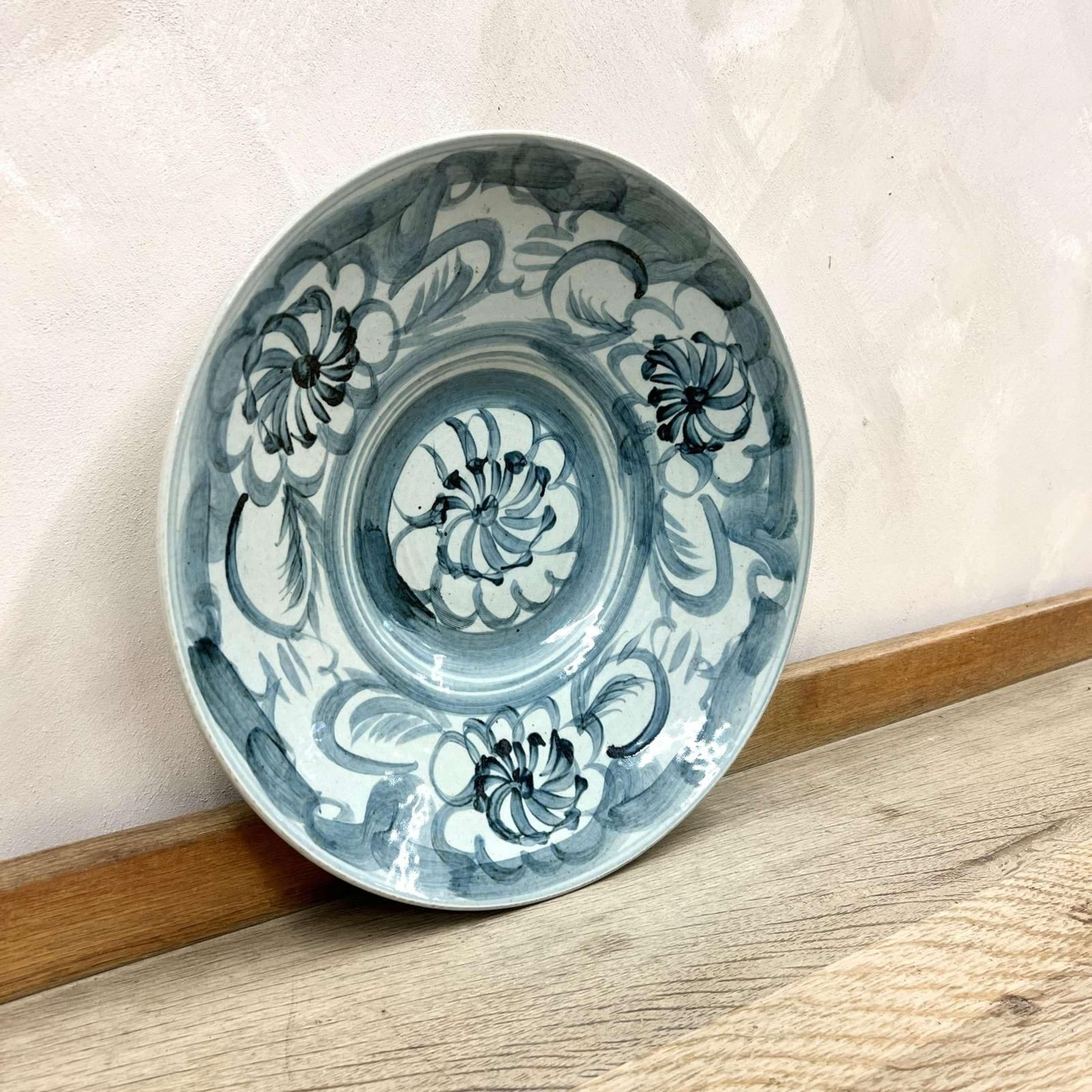 Cargador pintado a mano a gran escala en venta 1