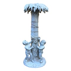 Estatua Italiana de Terracota de la Palmera / Putti a Gran Escala de la Época de la Regencia de Hollywood