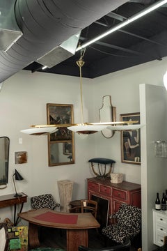 Grande lampadario italiano in ottone e vetro da 73 pollici attribuito a Stilnovo