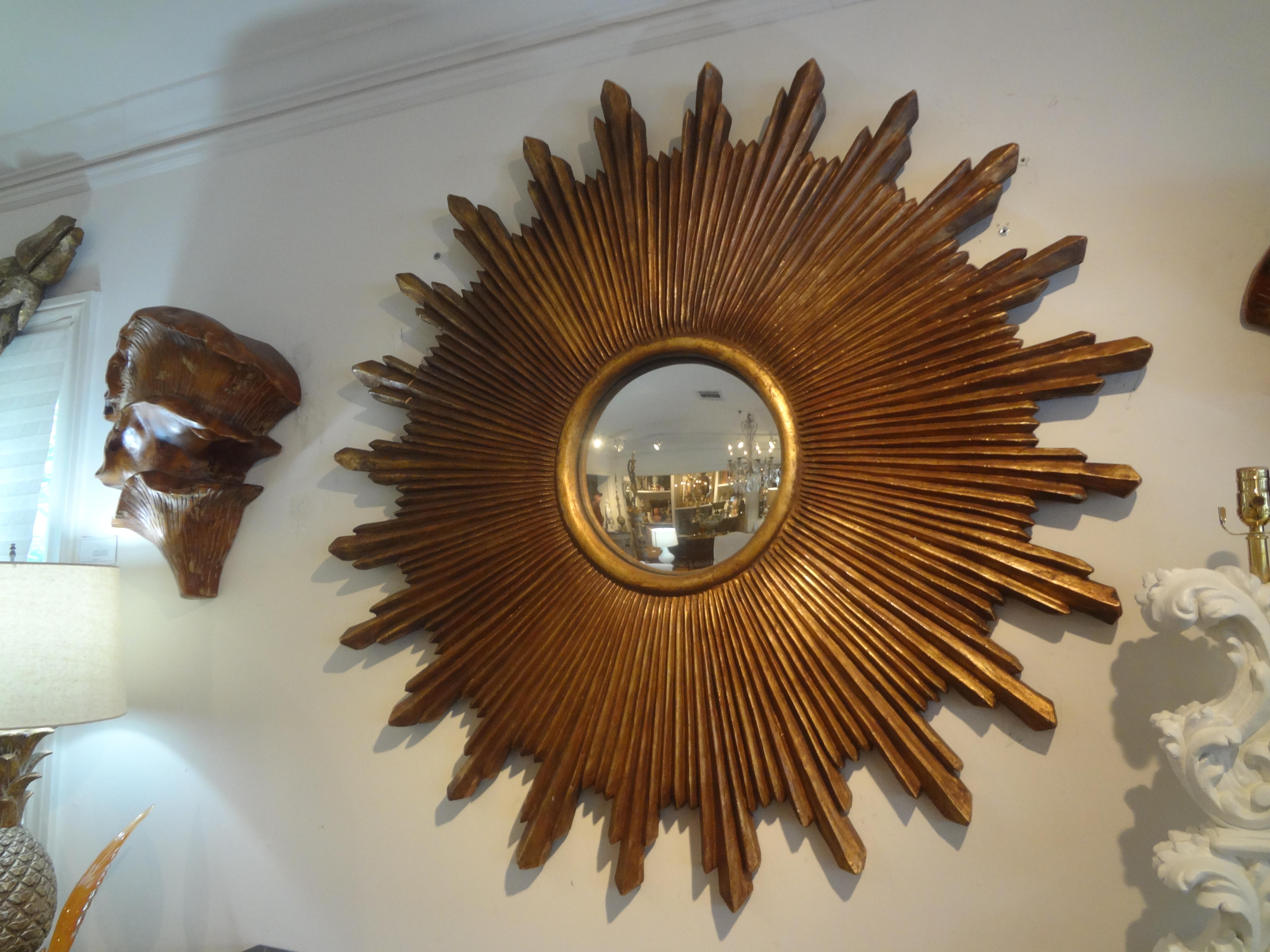 Large Scale Italian Carved Giltwood Sunburst Convex Mirror 3