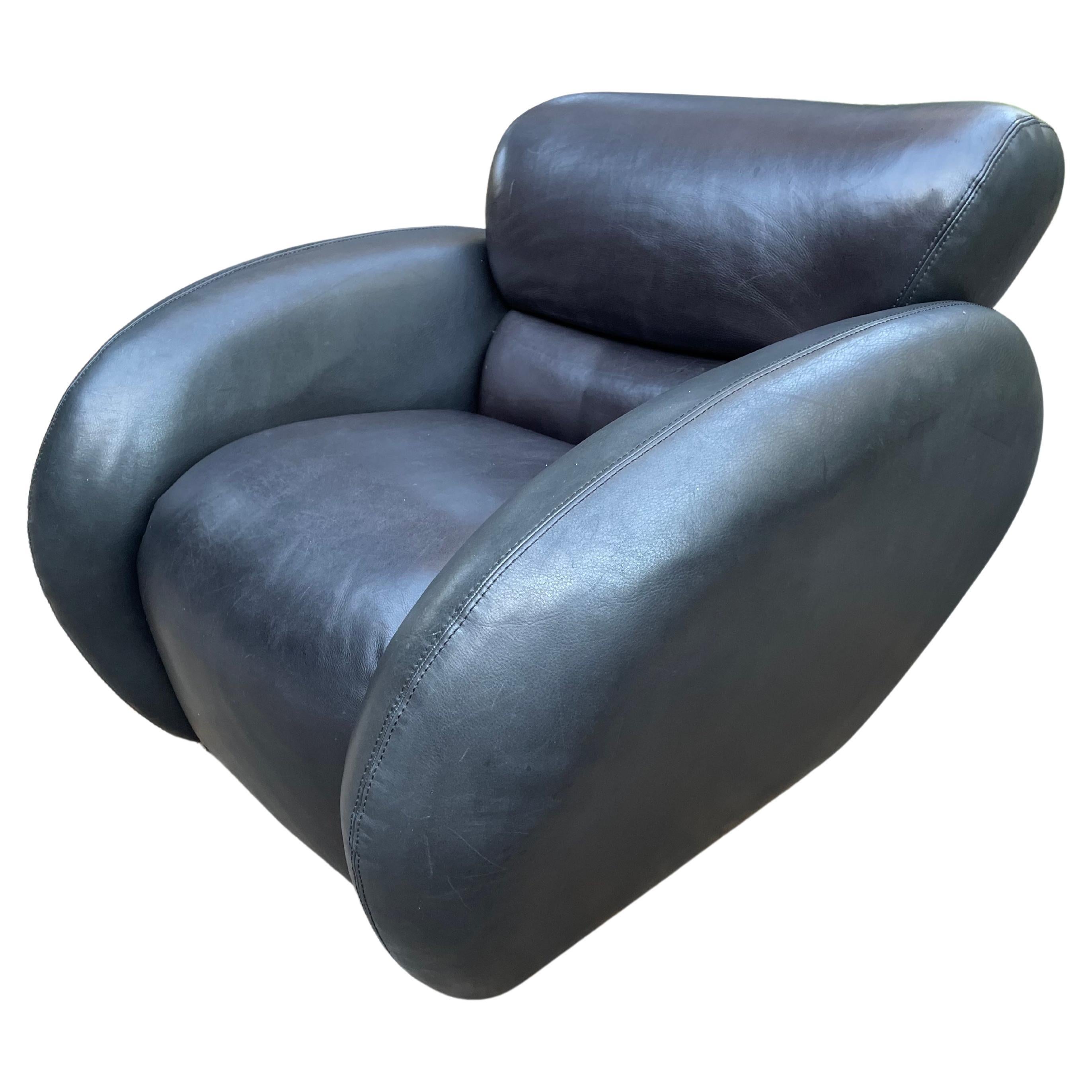 Large Scale Leather Swivel Lounge Chairs for Directional For Sale 5