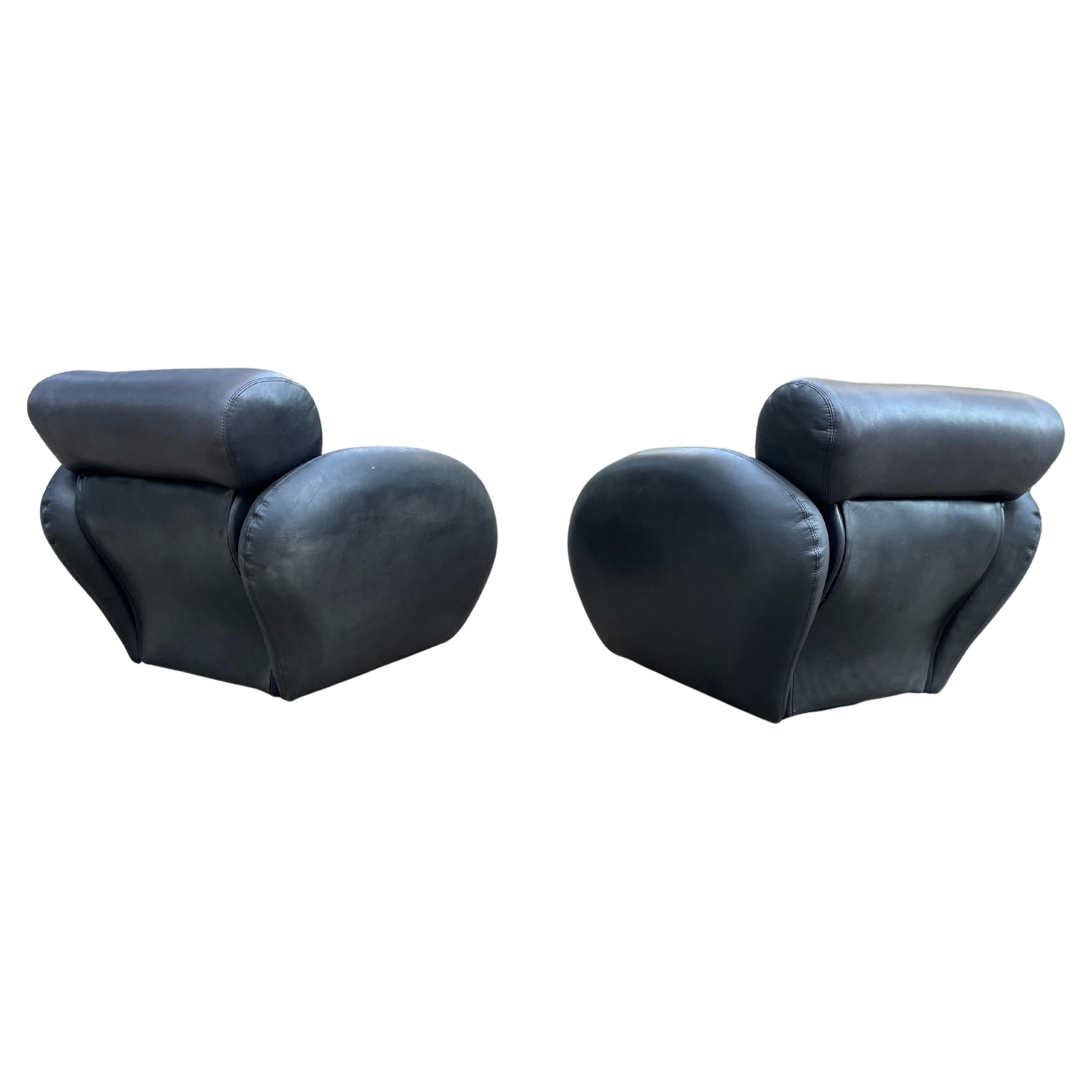 Large Scale Leather Swivel Lounge Chairs for Directional For Sale 1