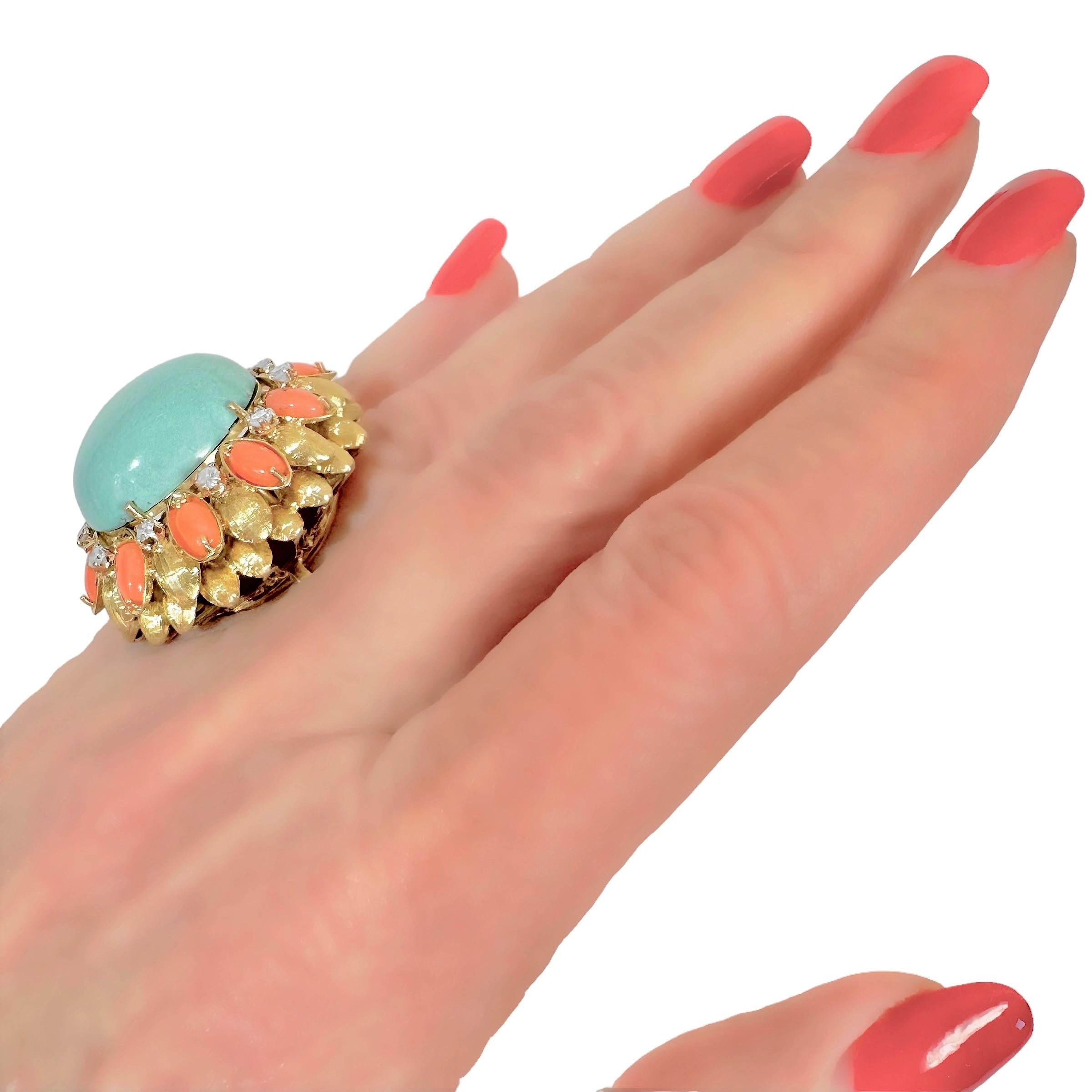 Large Scale Mid-20th Century 18K Yellow Gold, Coral, Turquoise and Diamond Ring For Sale 5