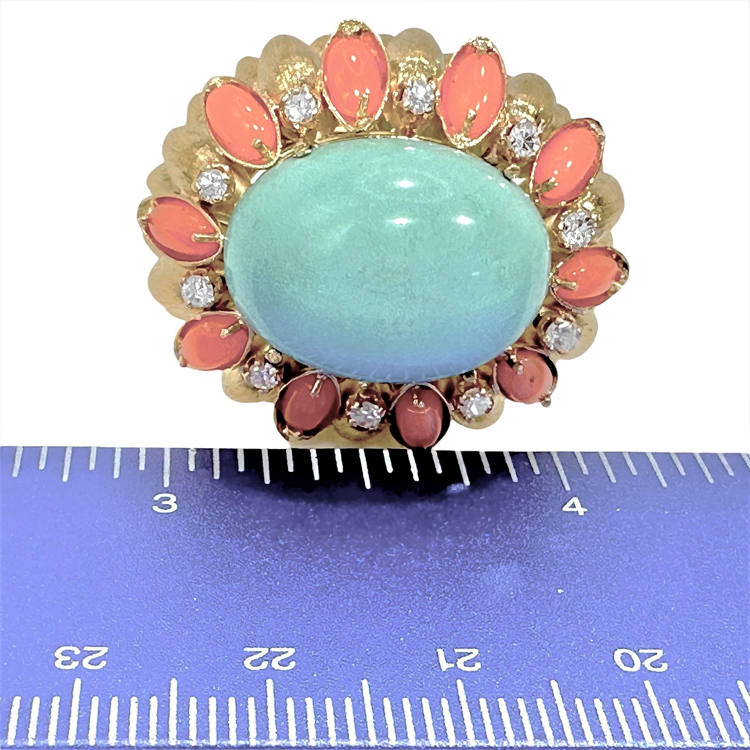Large Scale Mid-20th Century 18K Yellow Gold, Coral, Turquoise and Diamond Ring For Sale 2
