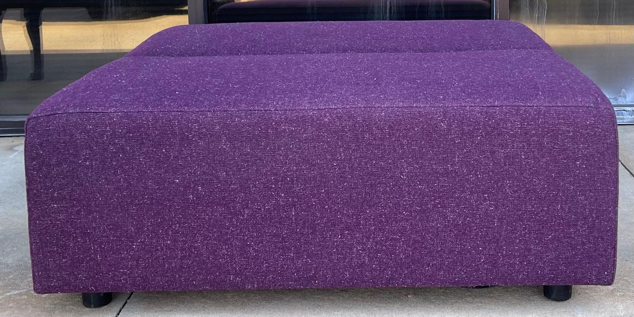 Large Scale Mid-Century Modern Ottoman By The Coalesse Div. Of Steelcase In Good Condition In Kennesaw, GA