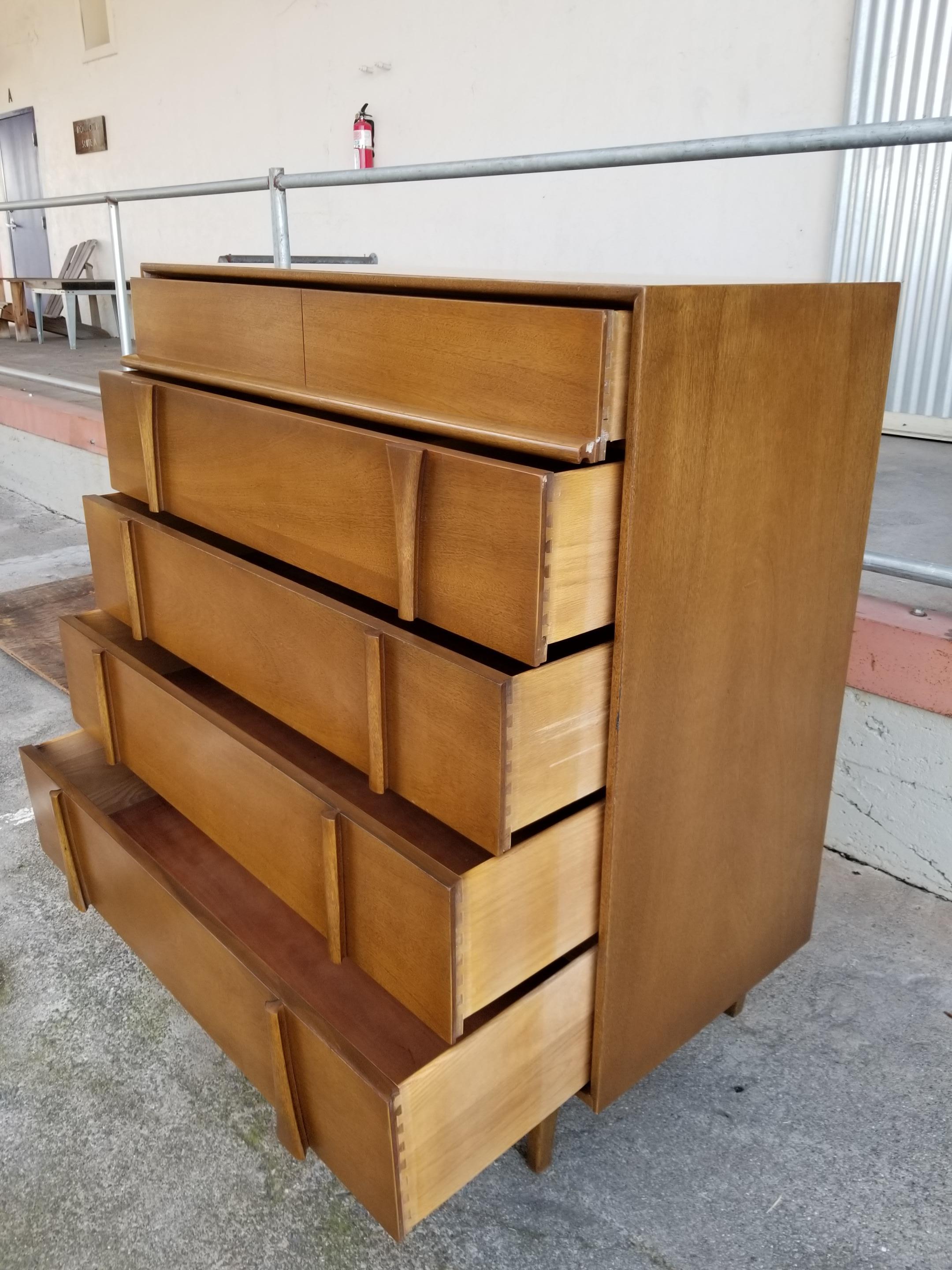 Large Scale Mid-Century Modern Tall Dresser In Good Condition In Fulton, CA