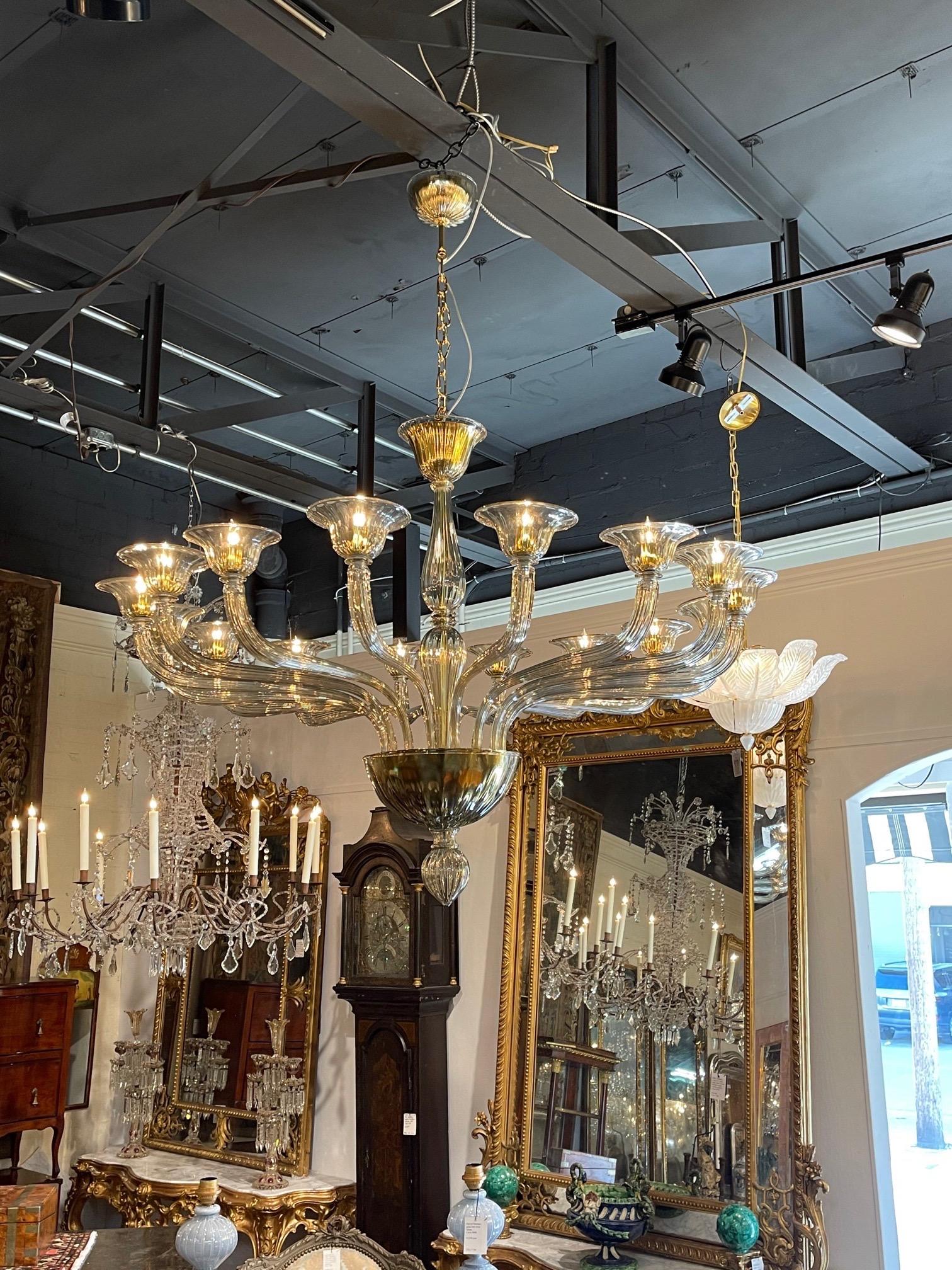 Large Scale Murano Glass 16 Light Modern Chandelier For Sale 3