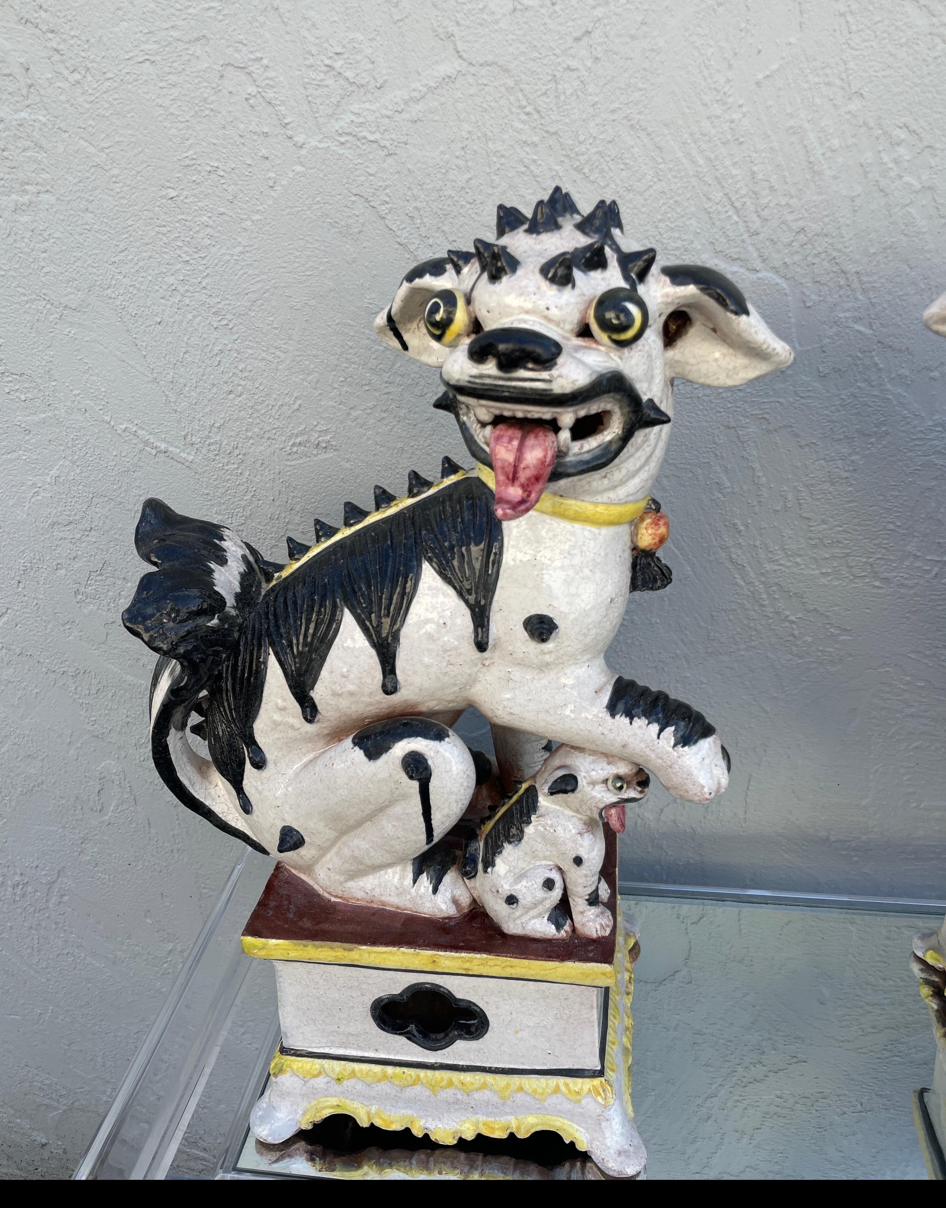 Large Scale Rare Italian Mid-Century Foo Dogs In Good Condition For Sale In West Palm Beach, FL