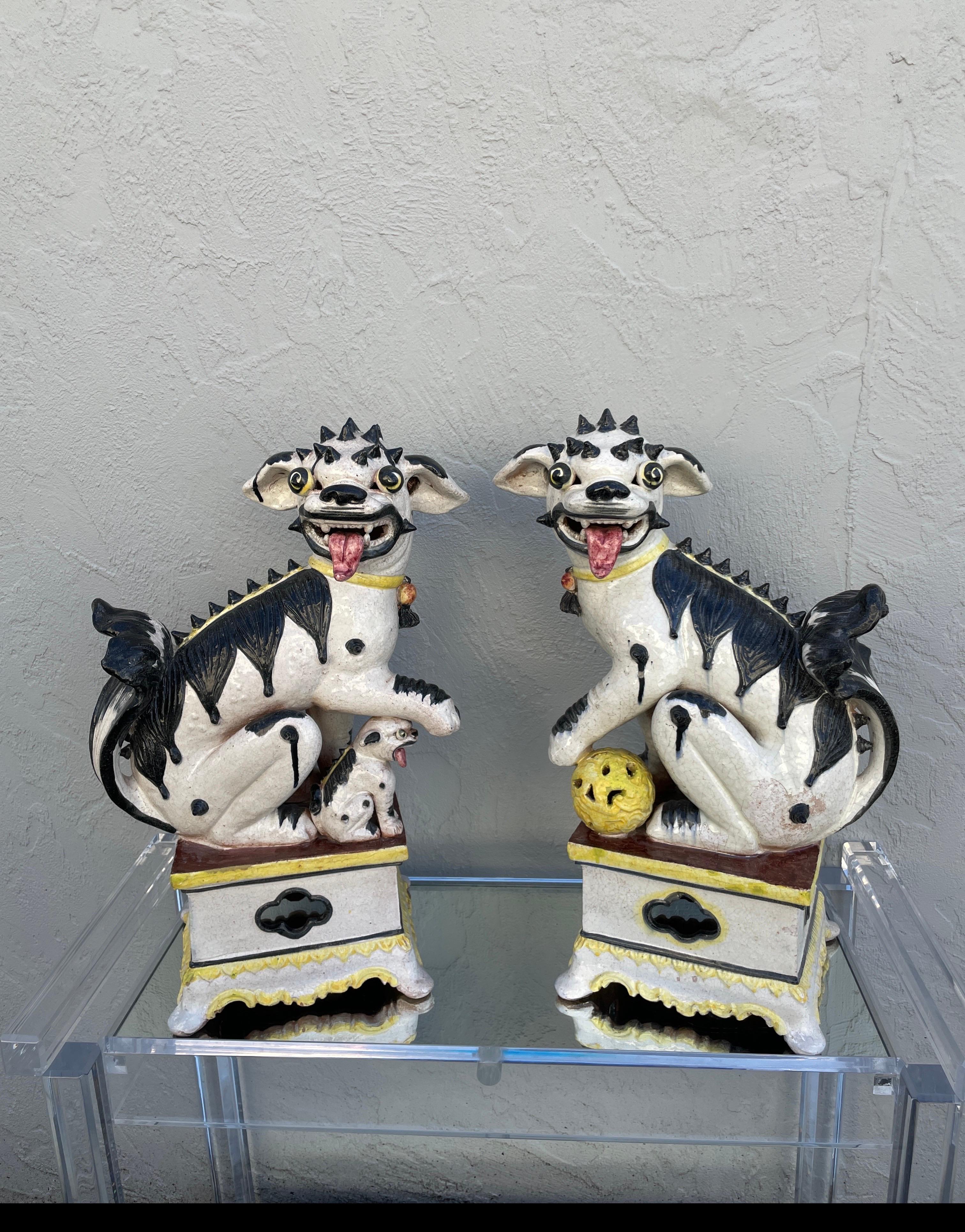Large Scale Rare Italian Mid-Century Foo Dogs For Sale 1