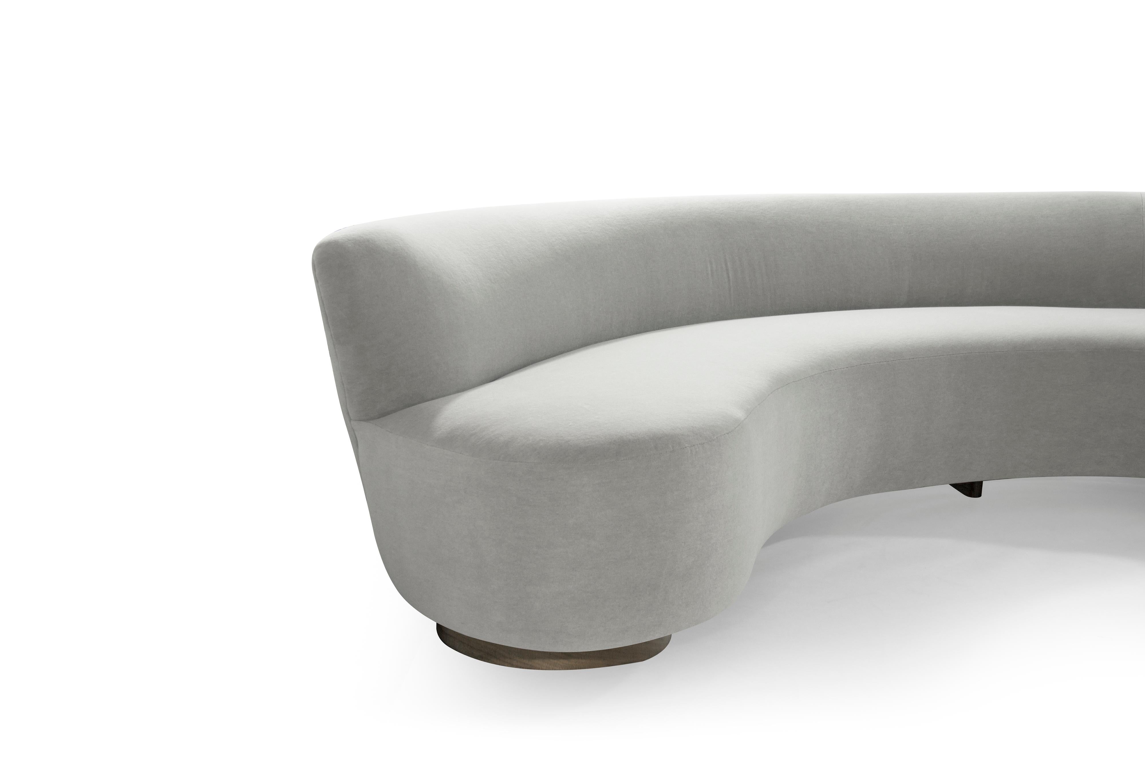Impressive Sofa in Grey Alpaca Velvet by Vladimir Kagan 3
