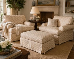 Sillas Club y Otomana de Gran Tamaño de Southern Furniture Company en Jacquard Topo
