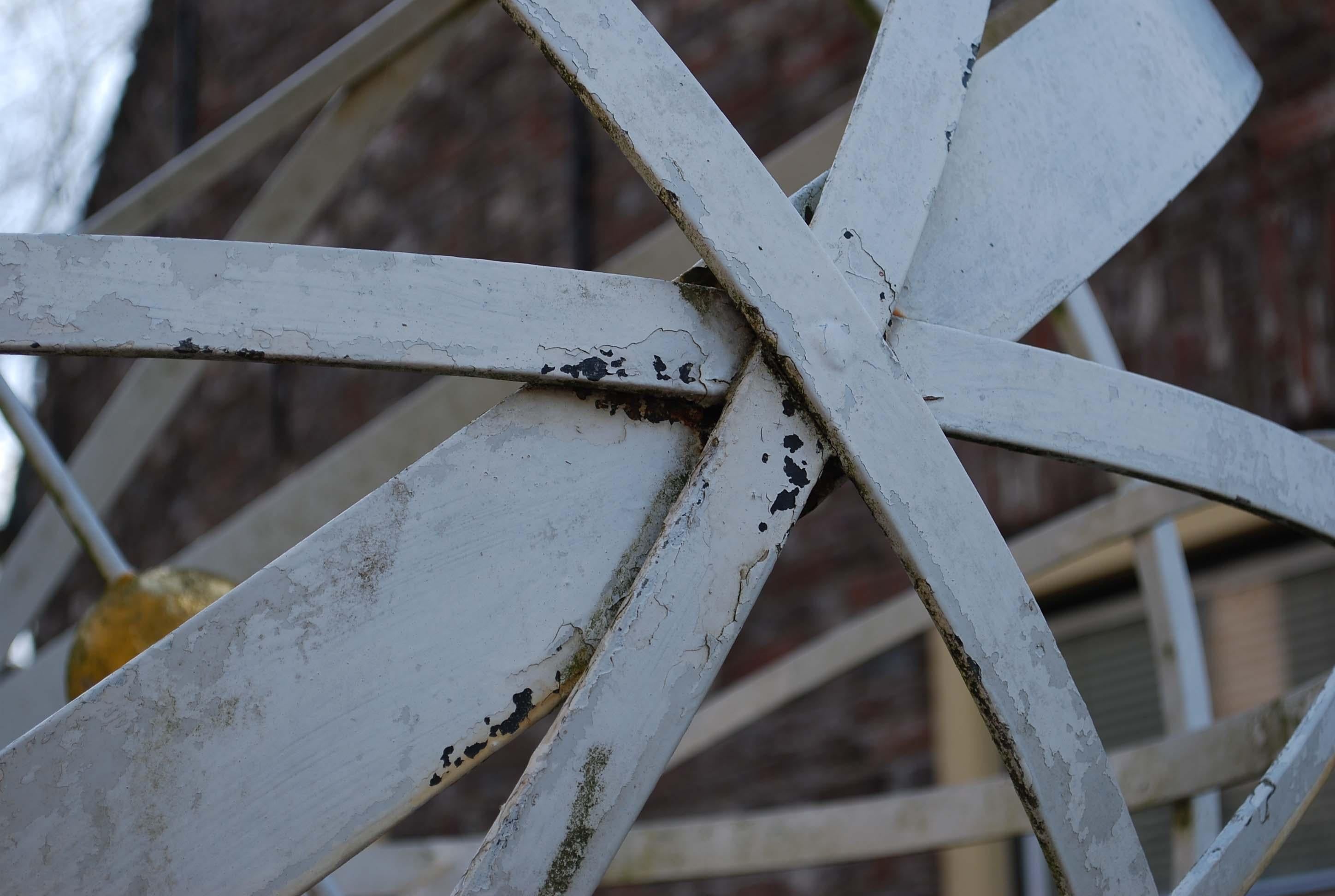 Large Scale Steel Armillary Sphere Sundial with Gold Leaf Gilt Details In Good Condition In Casteren, NL