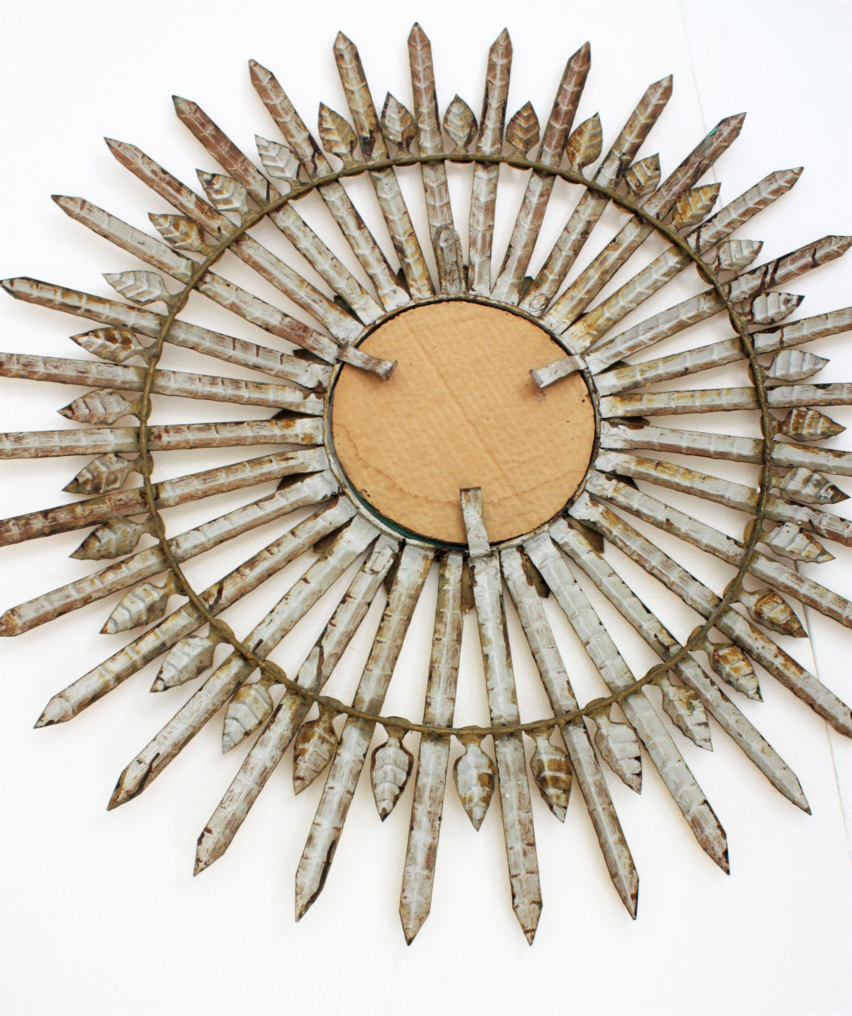 20th Century Sunburst Mirror in Gilt Iron, Large Scale (38, 6 inches ) For Sale