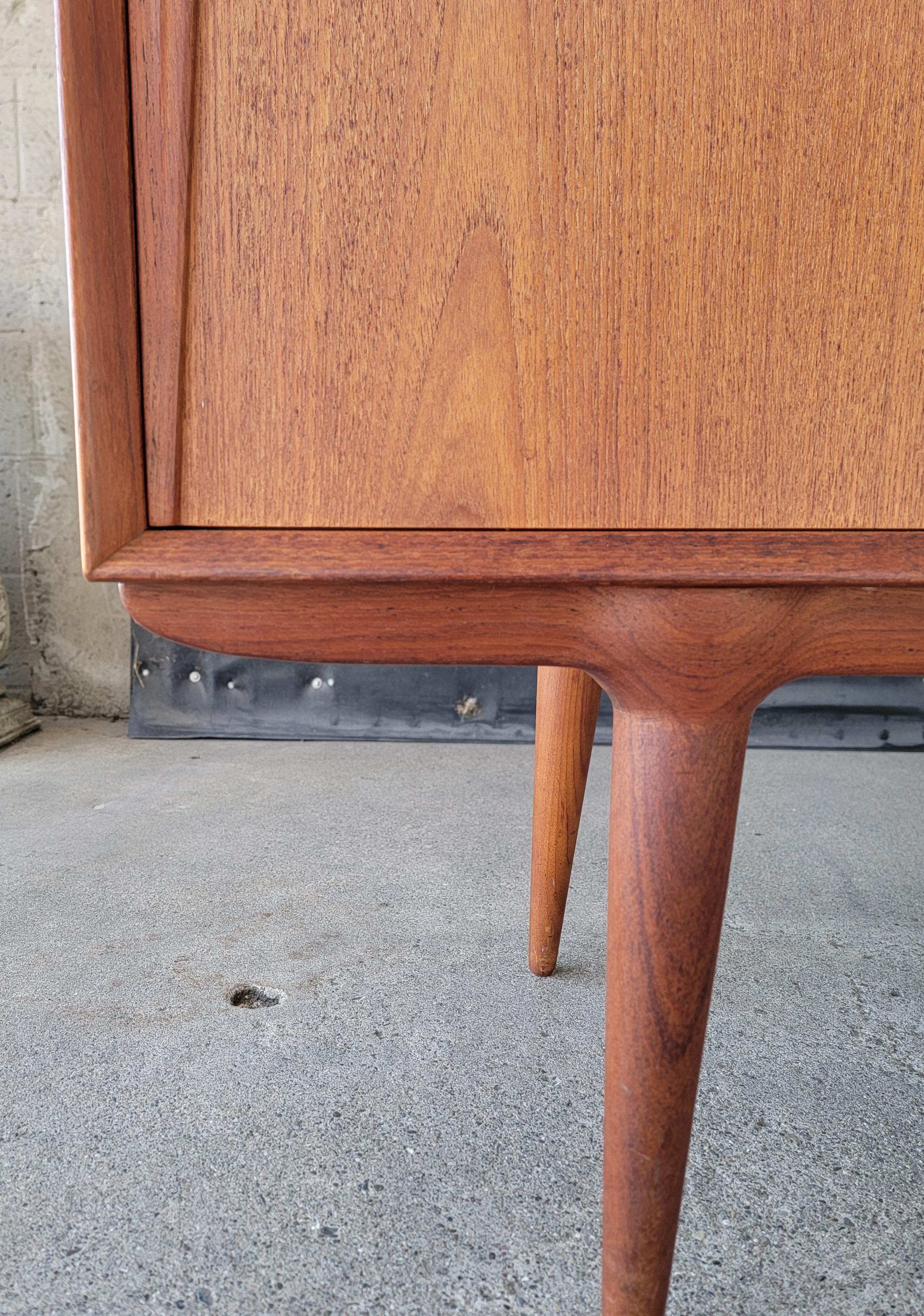 Large Scale Teak Danish Modern Credenza by Gunni Omann In Good Condition In Fulton, CA