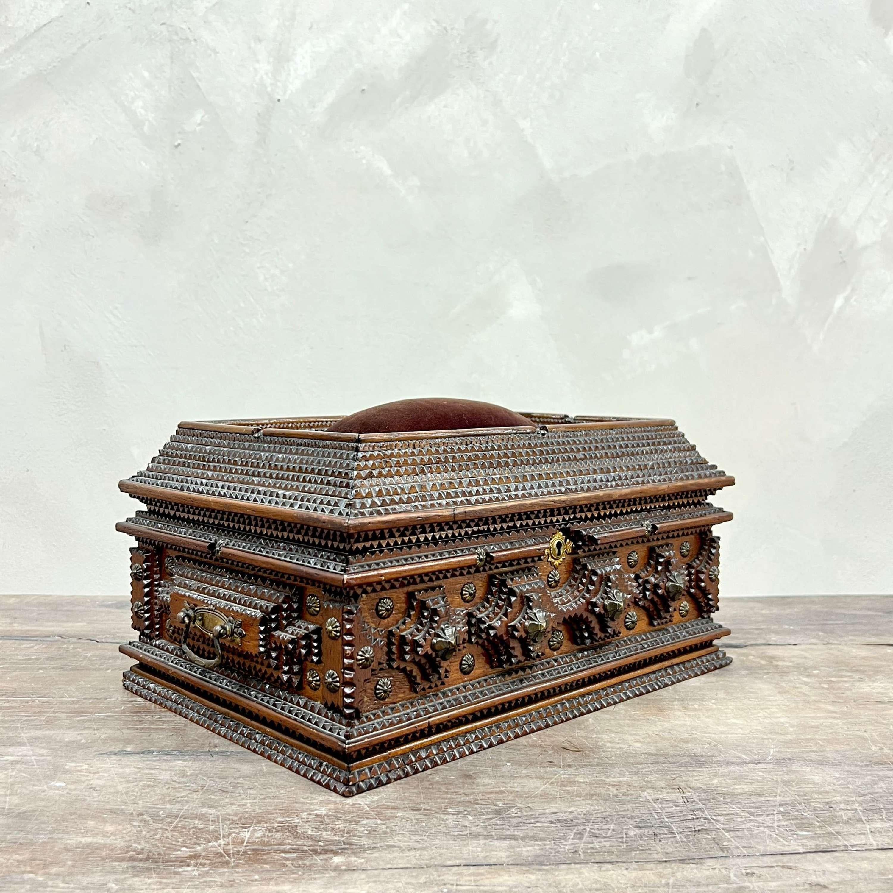 Large Scale Tramp Art Jewellery/Sewing Box In Good Condition In Southampton, GB
