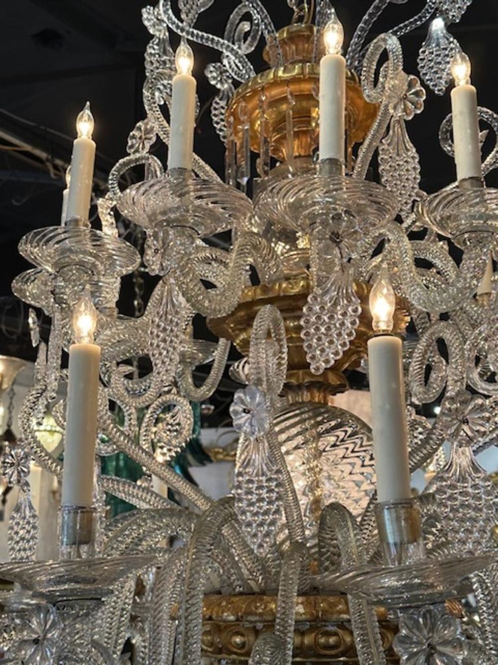Lampadario in vetro veneziano di grandi dimensioni in vendita 1