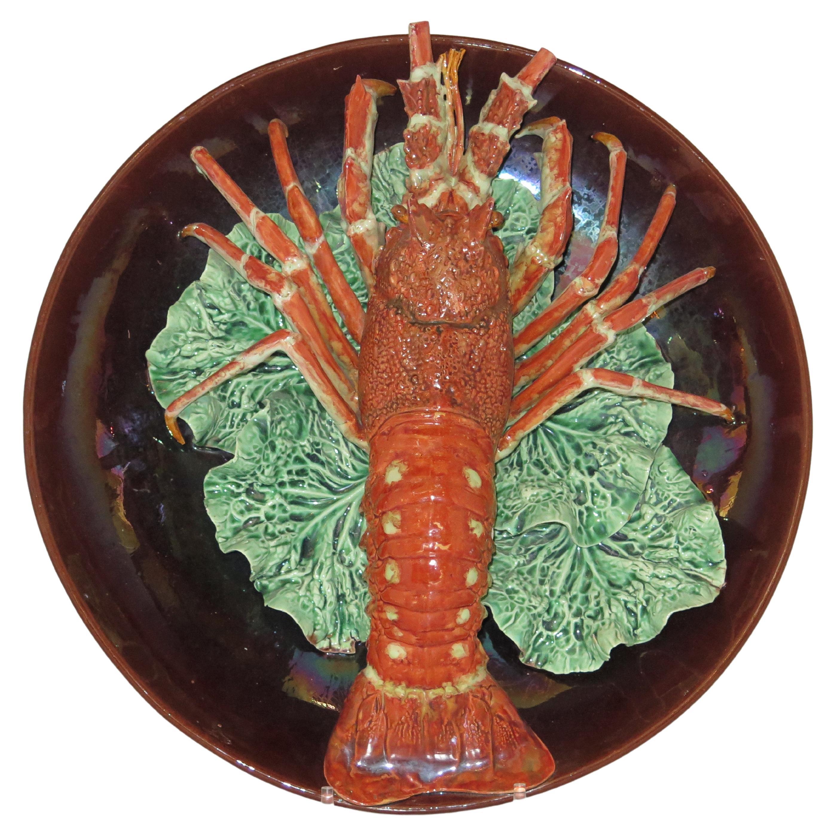 Large-Scale VERY RARE Single Lobster on Cabbage by Rafael Bordalo Pinheiro (Port For Sale
