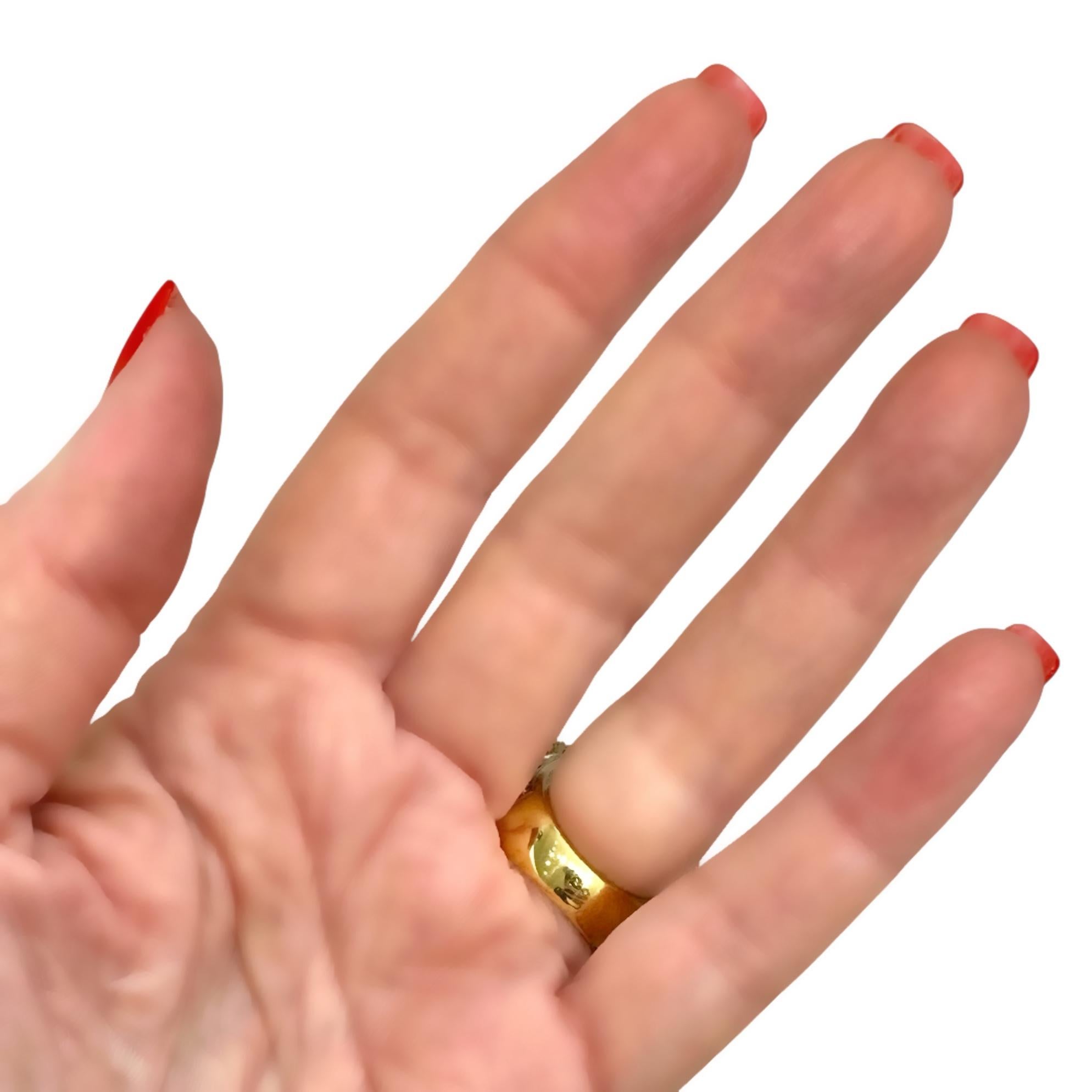 Large Scale Vintage 18K Gold Diamond Encrusted & Turquoise Dimensional Dome Ring For Sale 6