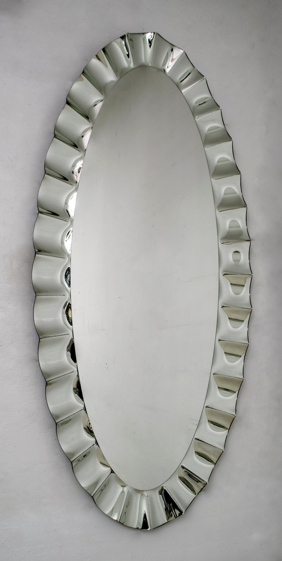 Large Scale Wall Mirror on Mirror in the Style of Fontana Arte In Excellent Condition For Sale In Puglia, Puglia
