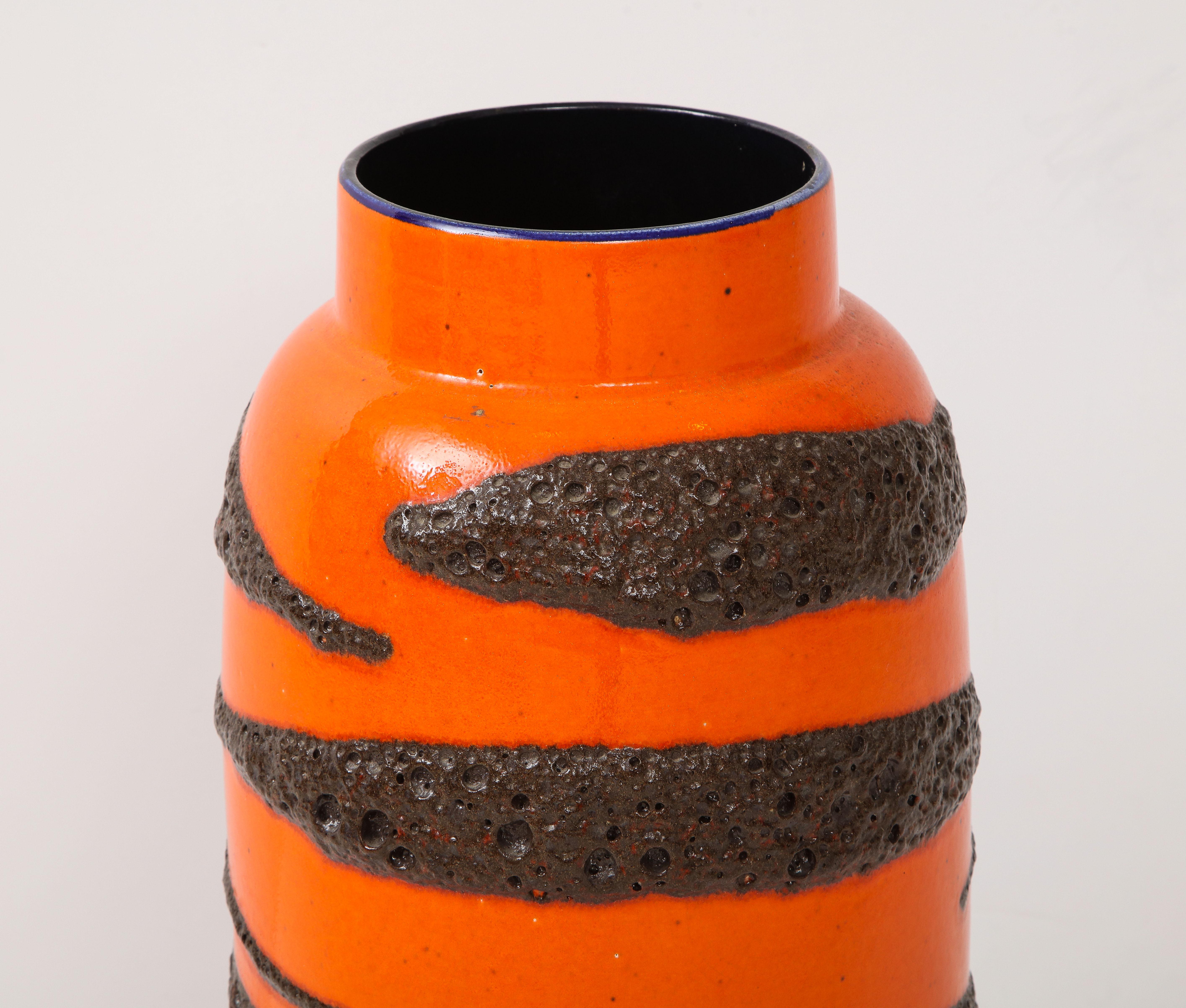 Large Scale West German Ceramic Vase In Good Condition For Sale In New York, NY