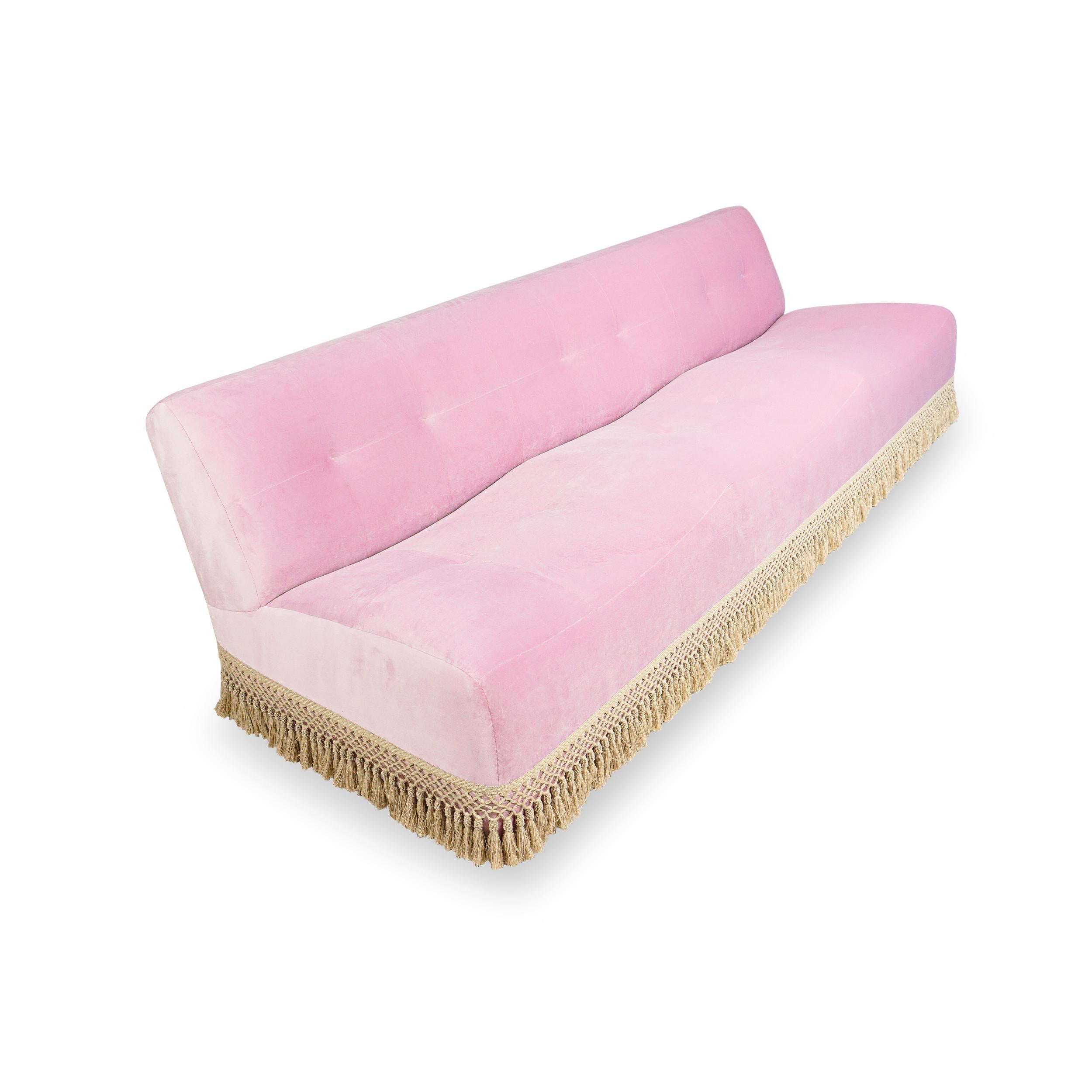 Large Scalloped Sofa in Pink Velvet, Customizable In New Condition For Sale In Greenwich, CT