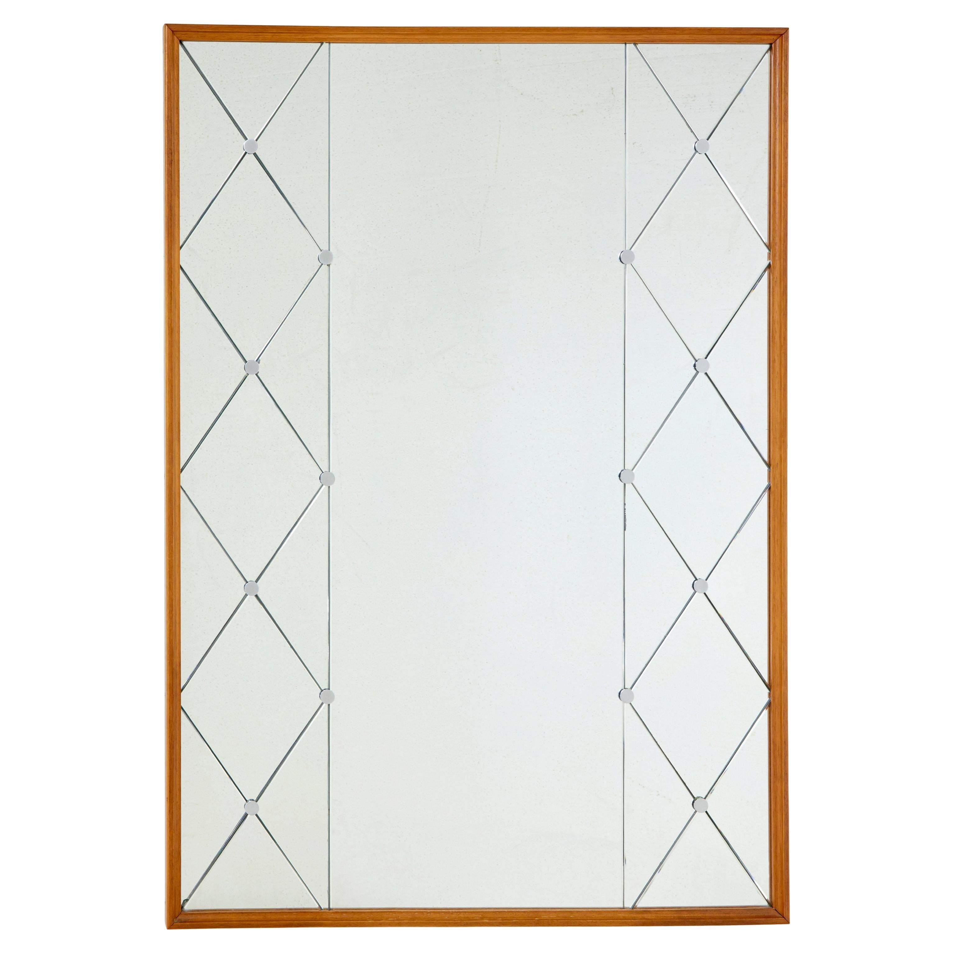 Grand miroir mural segmenté scandinave du milieu du siècle dernier en vente