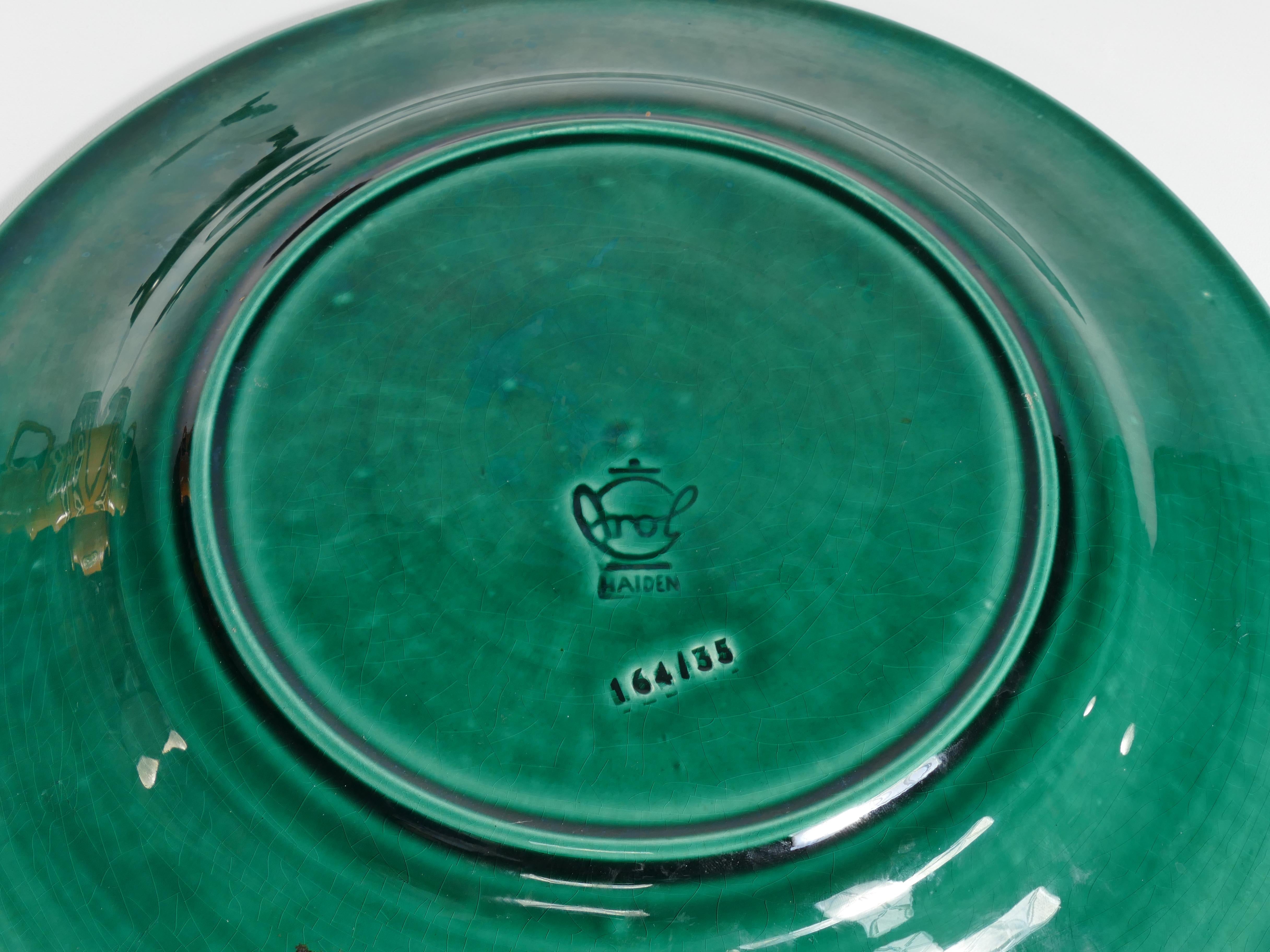 Norwegian Large Scandinavian Modern Green Plate, Arol Ceramic, Halden Norway, 1950s For Sale