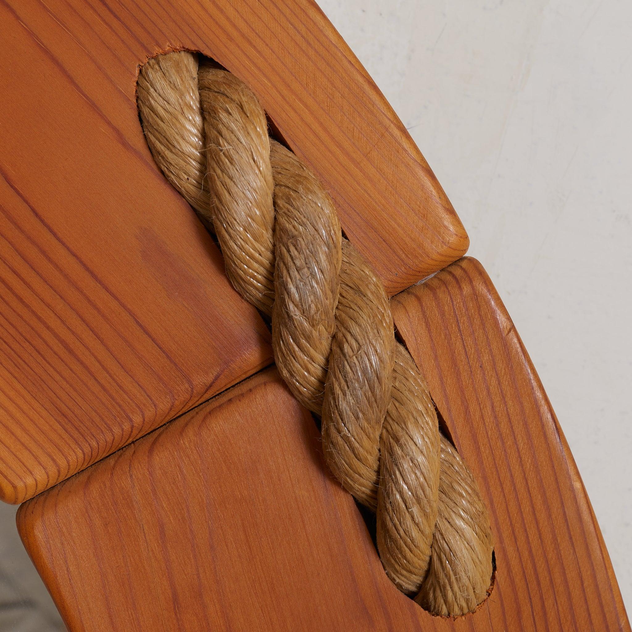 Gran espejo de pared ovalado escandinavo de pino y cuerda, años 70 en Excelente estado para la venta en Chicago, IL