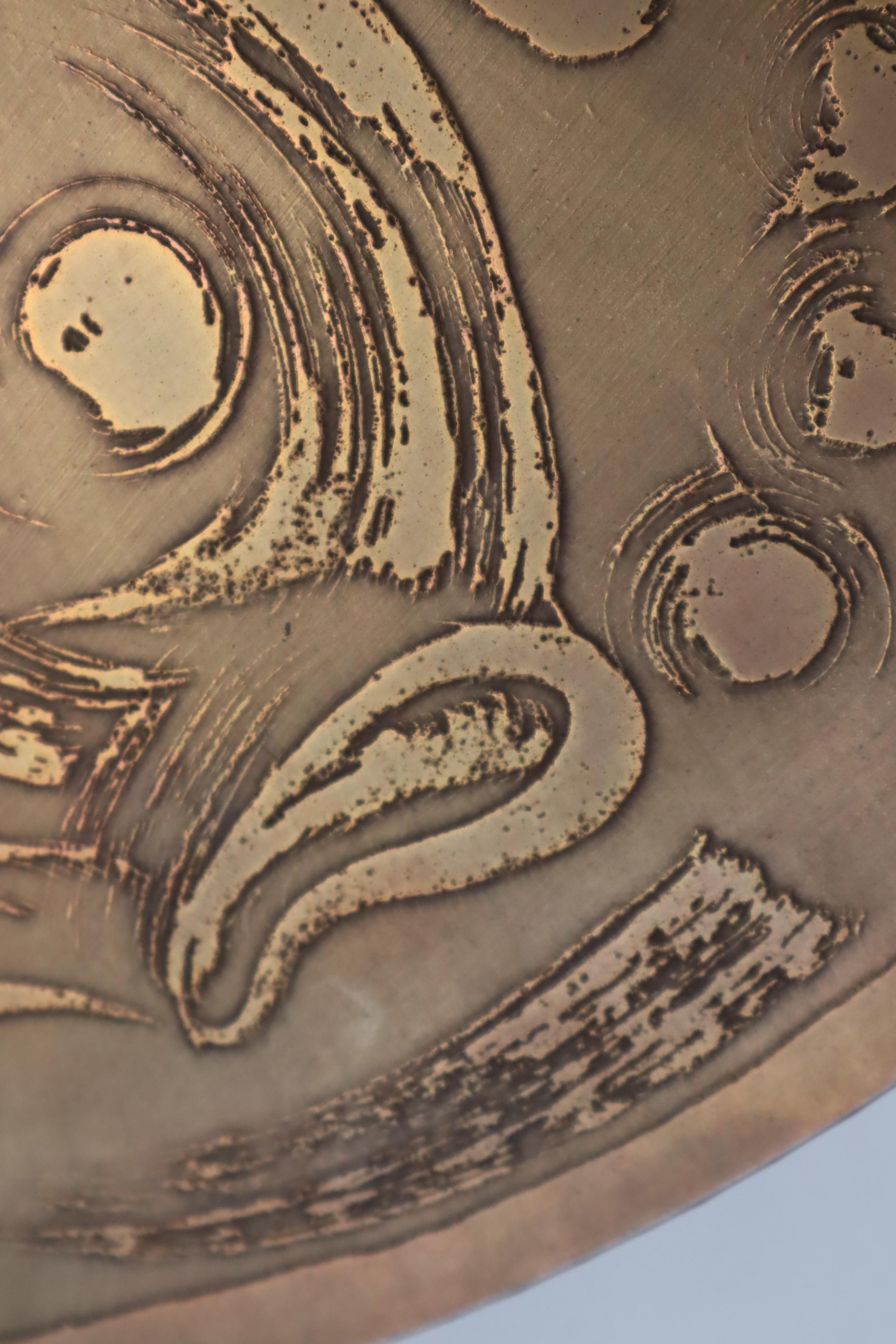 Large Scandinavian Wall Plate with two Fishes Attributed to Björn Wiinblad For Sale 2