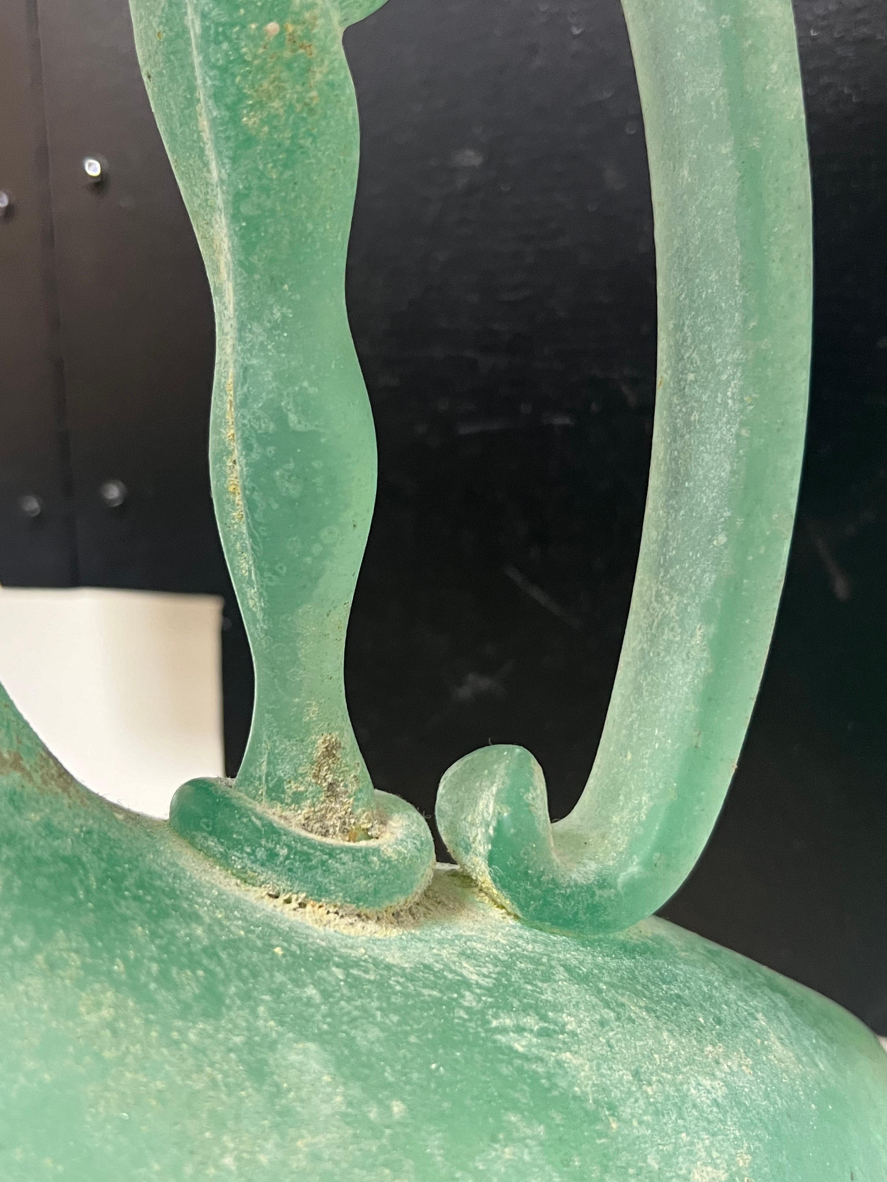 Große Scavo Corroso Skulptur Dekanter JAR Vase mit figuralen Nackten im Angebot 5