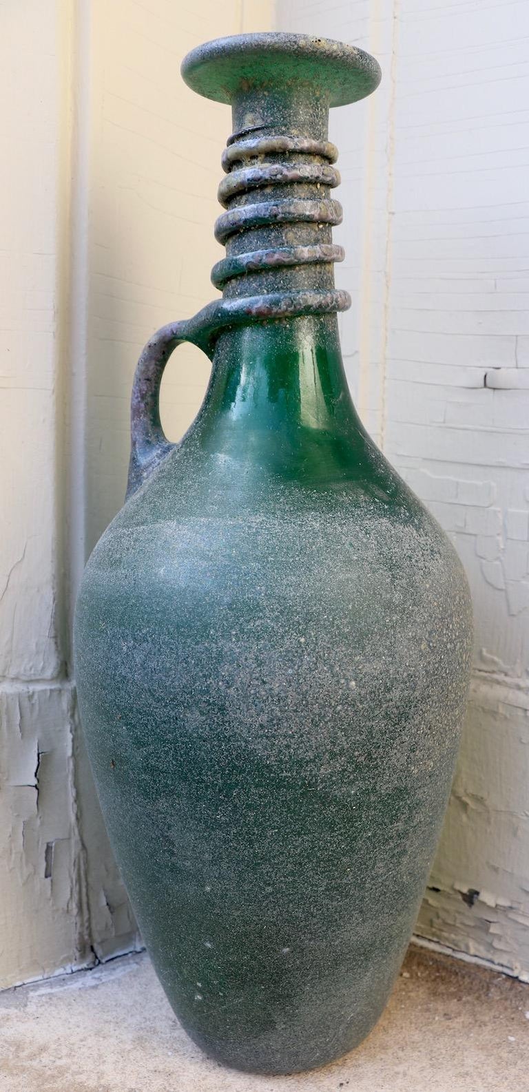 Large Scavo Vase Attributed to Rigattieri for Seguso For Sale 4
