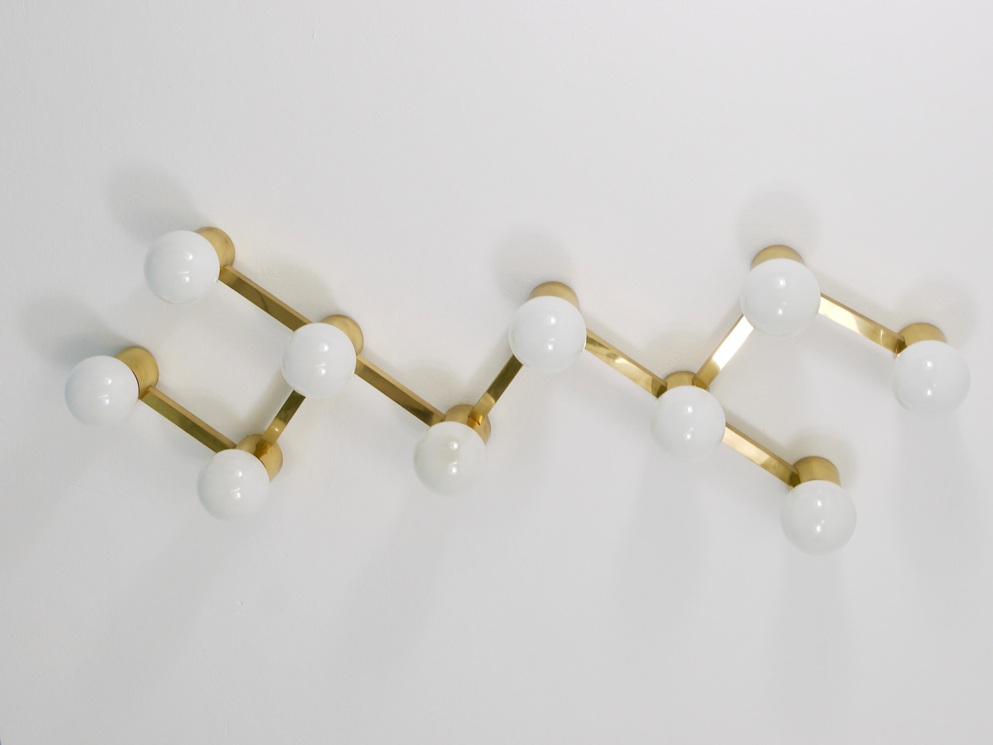 Große Sciolari-Stil ZigZag Messing Deckenleuchte & Wandleuchte, Österreich, 1970er Jahre im Angebot 7