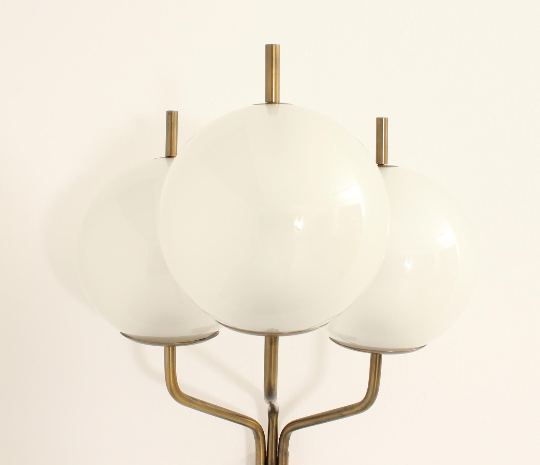 Italian Large Sconce with Three Lights in Brass and Glass by Candle Milano, 1960s For Sale