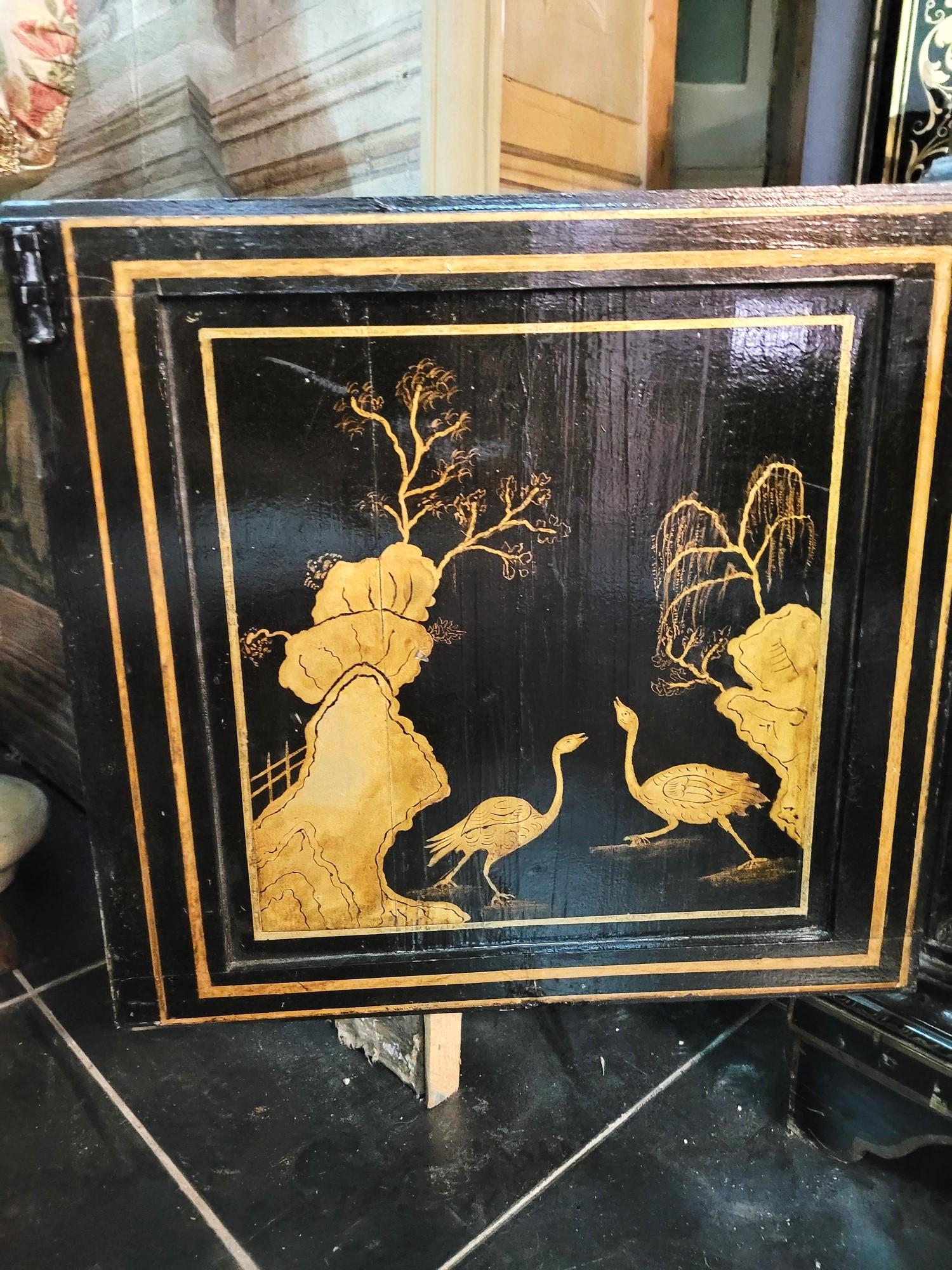 Large Scriban Showcase In Lacquered Wood, Chinoiserie, Late 18th Early 19th Cent For Sale 7