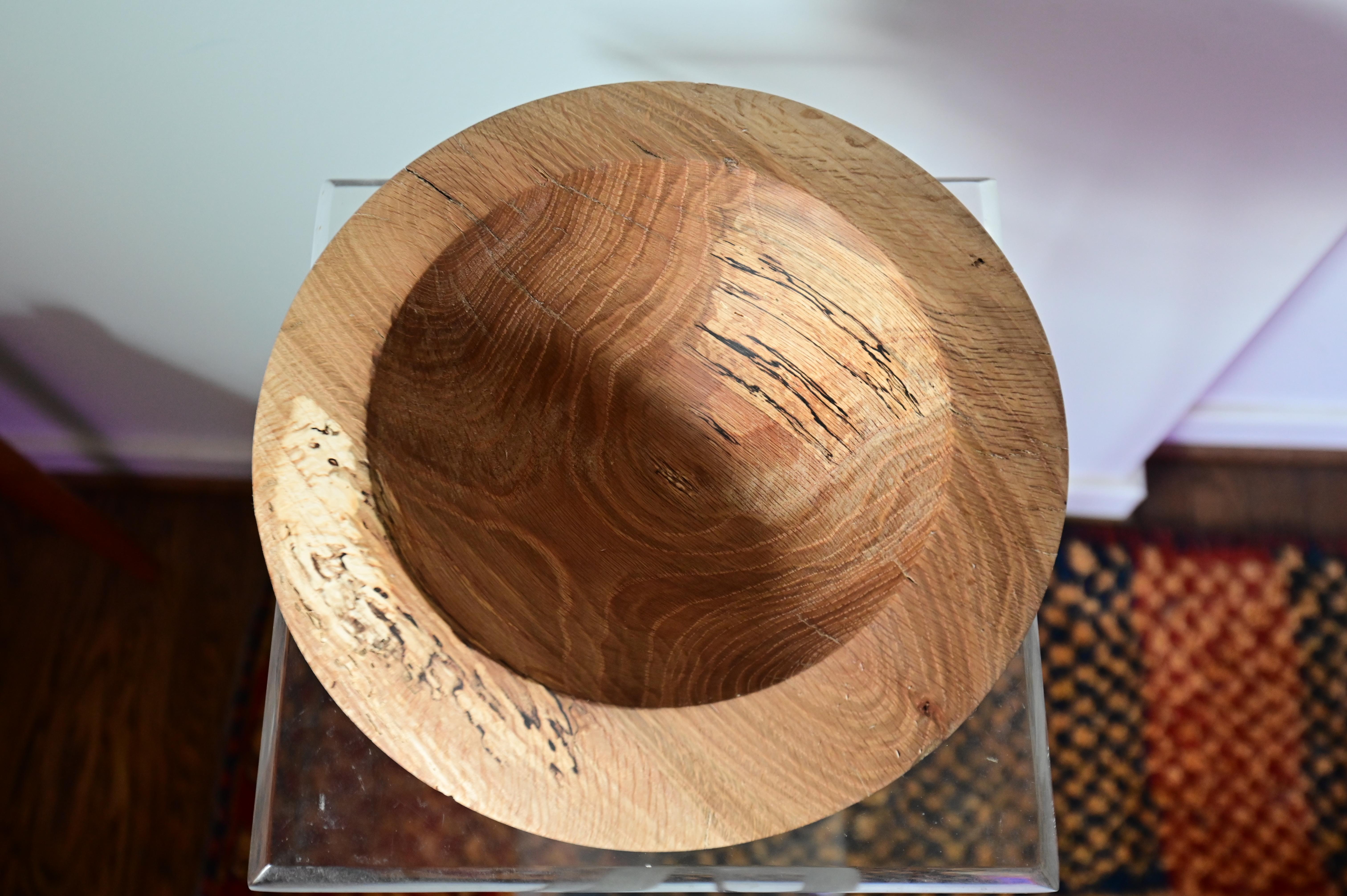 Large Sculpted Oak Bowl In New Condition For Sale In Richmond, VA