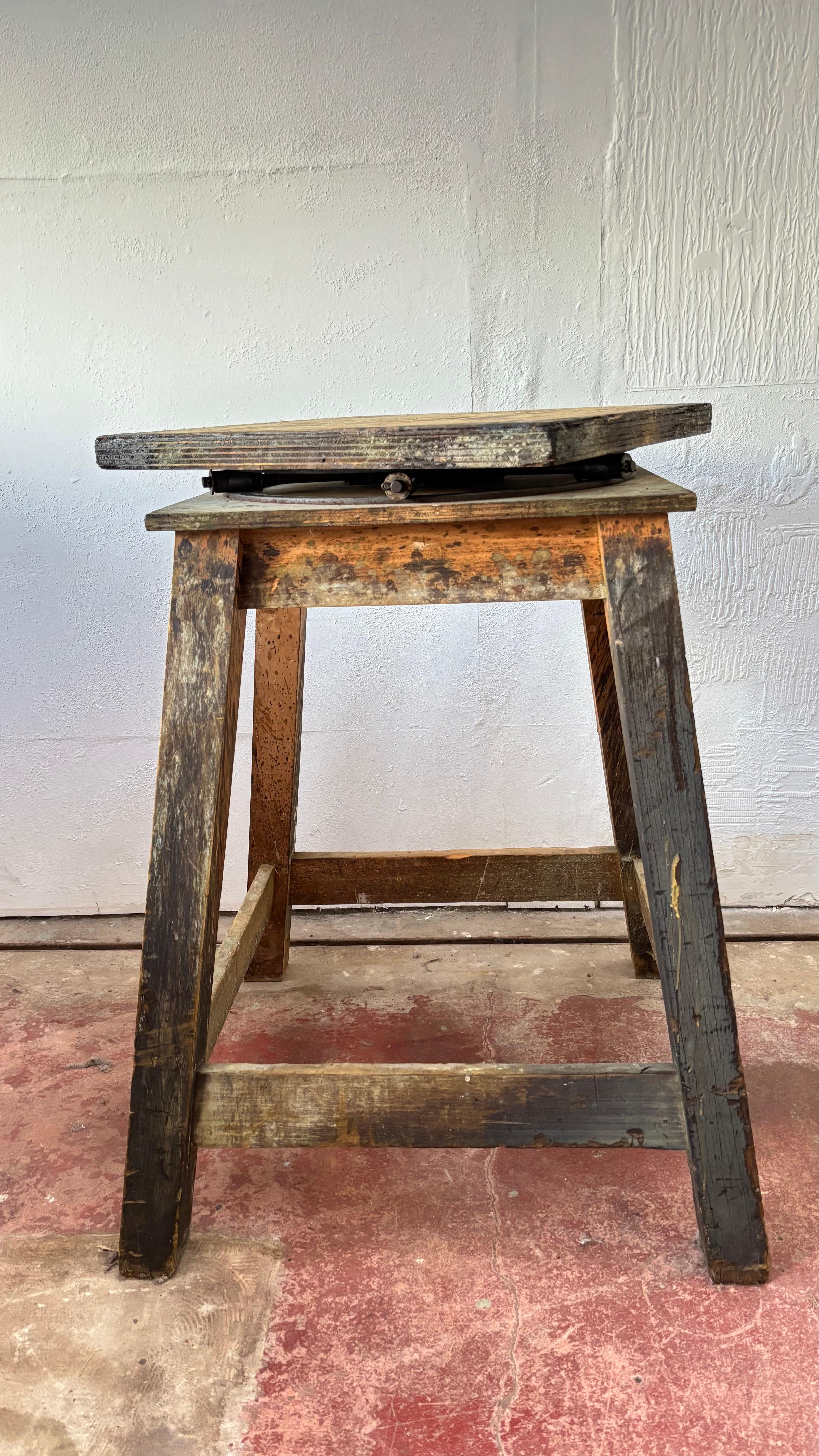 English Large Sculptors Studio Stand by Alec Tiranti For Sale