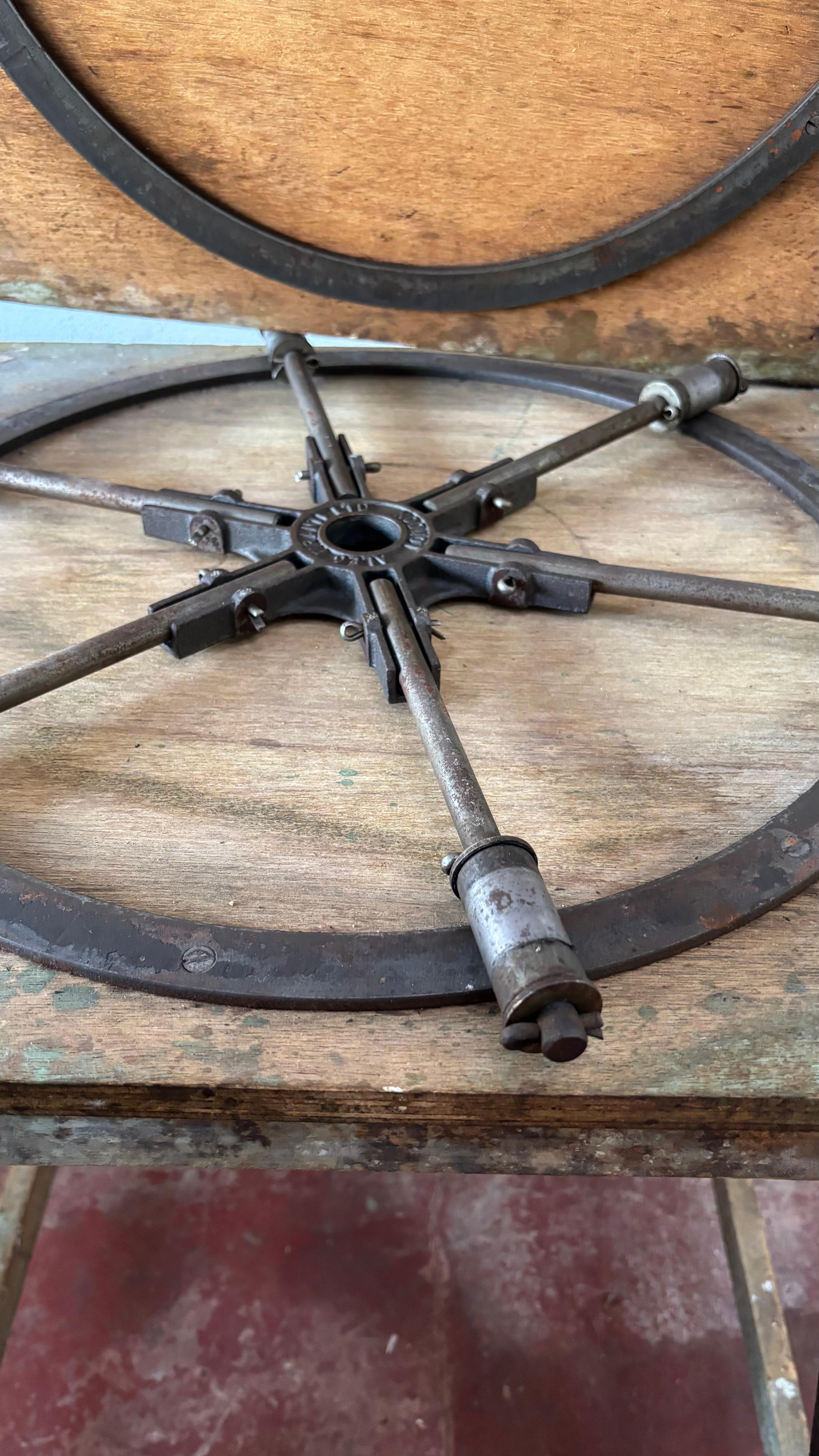 Large Sculptors Studio Stand by Alec Tiranti For Sale 1