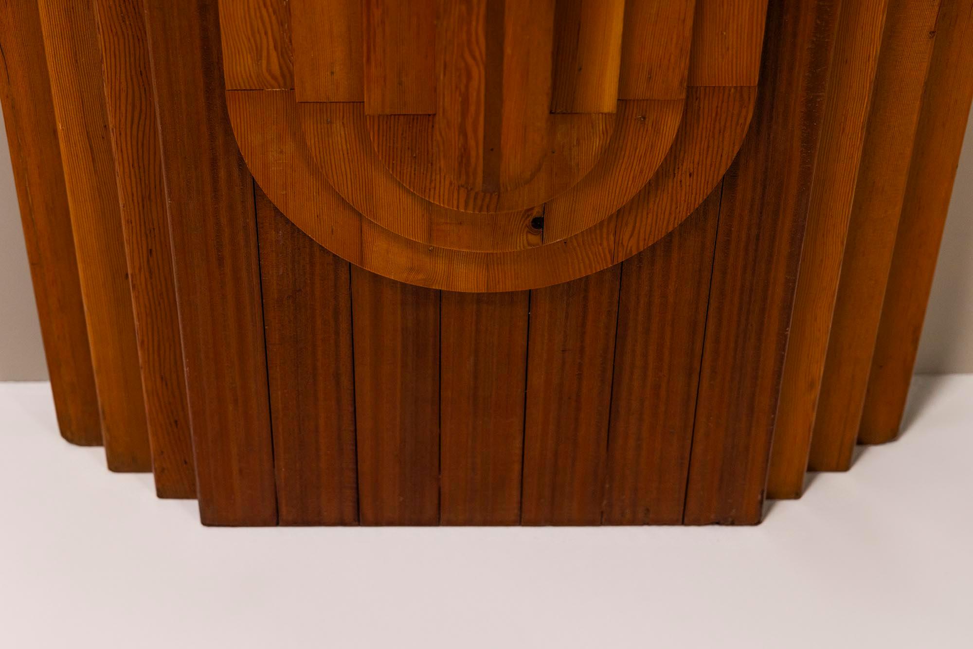 Italian Large Sculptural Brutalist Wall Panel in Teak and Pine, Italy 1970s For Sale