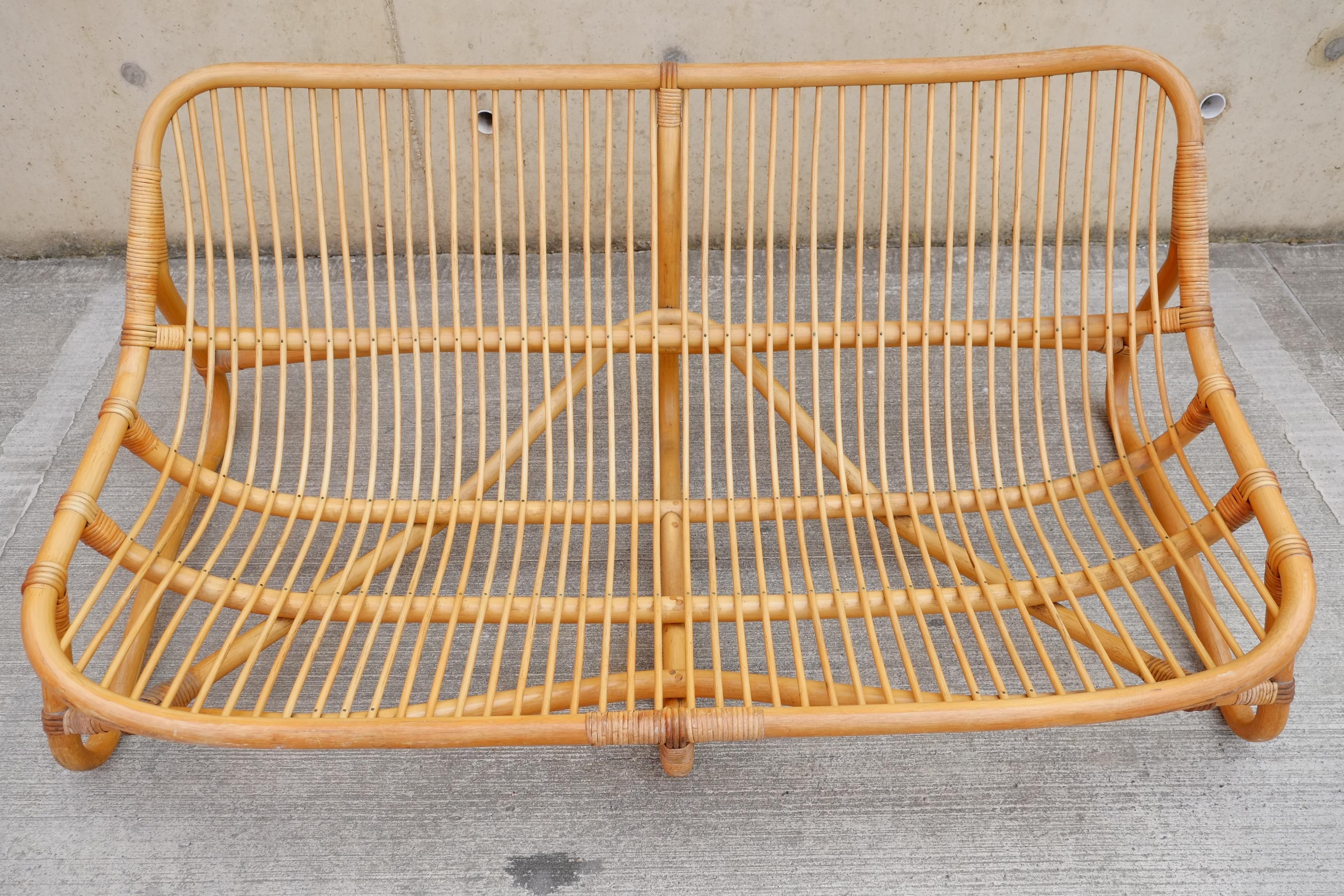 Mid Century Albini Style Bamboo Sofa Angraves of Leicester For Sale 4