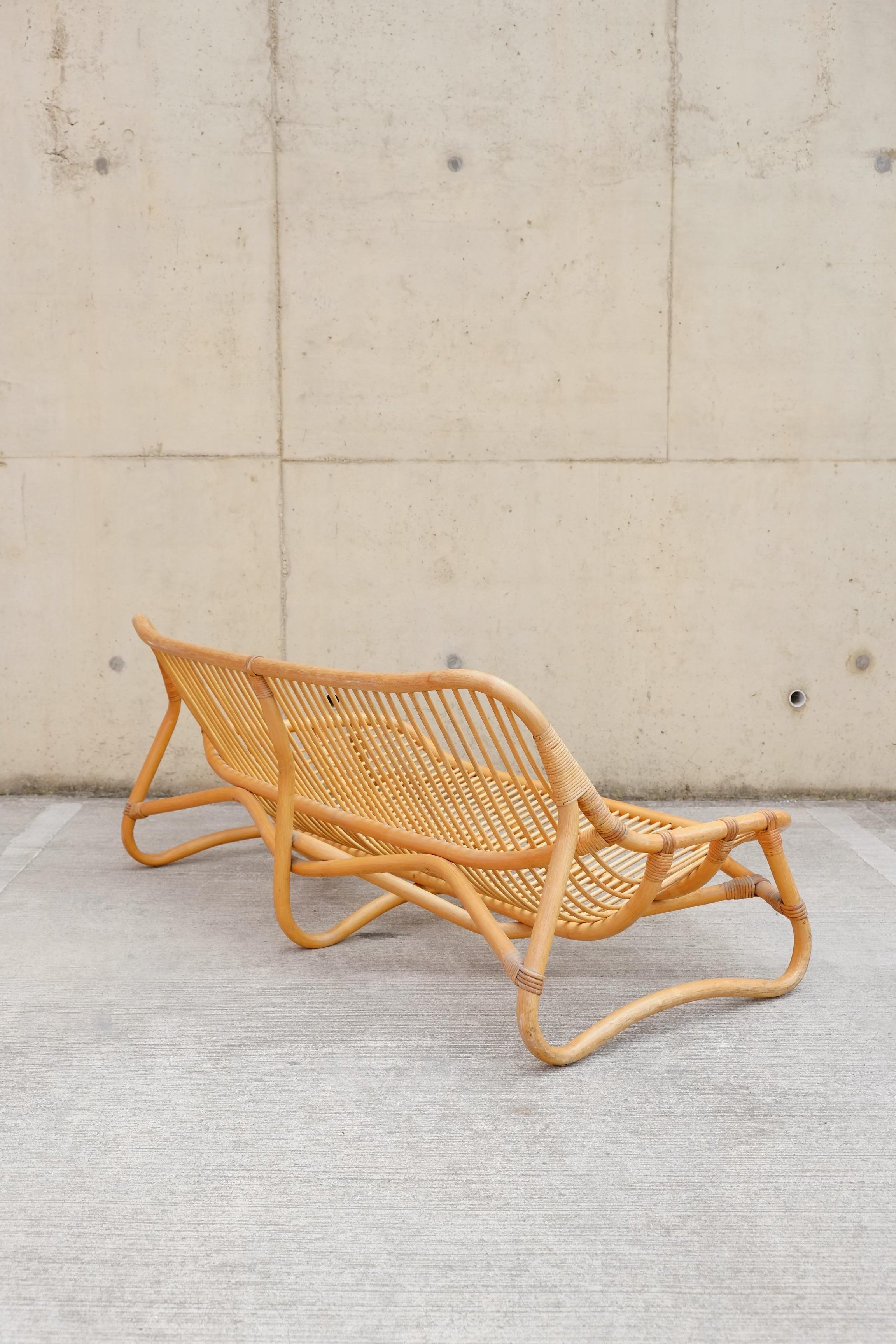 Hand-Crafted Mid Century Albini Style Bamboo Sofa Angraves of Leicester For Sale