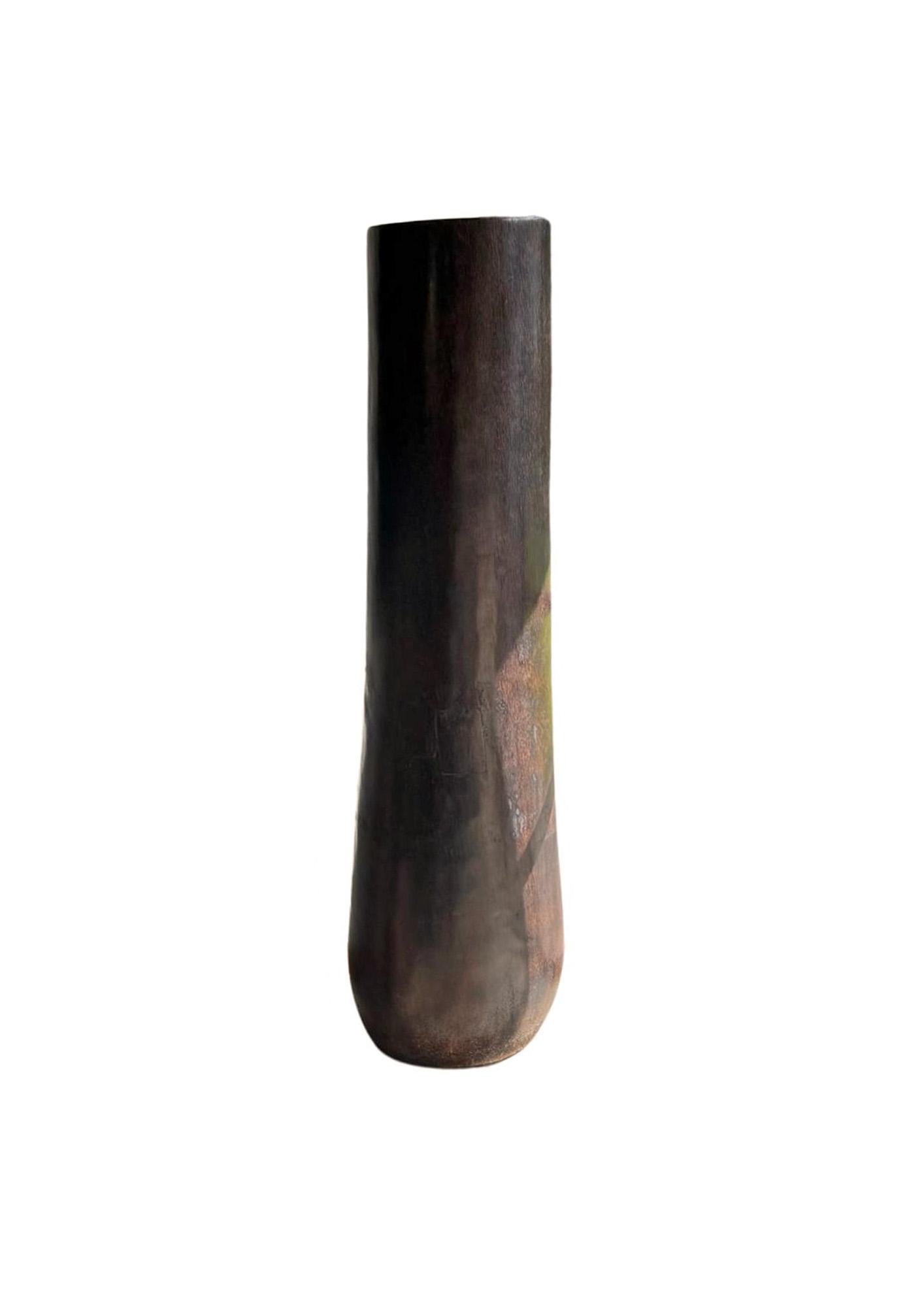 Großes skulpturales Palmenholz-Pflanzgefäß, modern und organisch mit atemberaubenden Holztexturen im Zustand „Gut“ im Angebot in Jimbaran, Bali