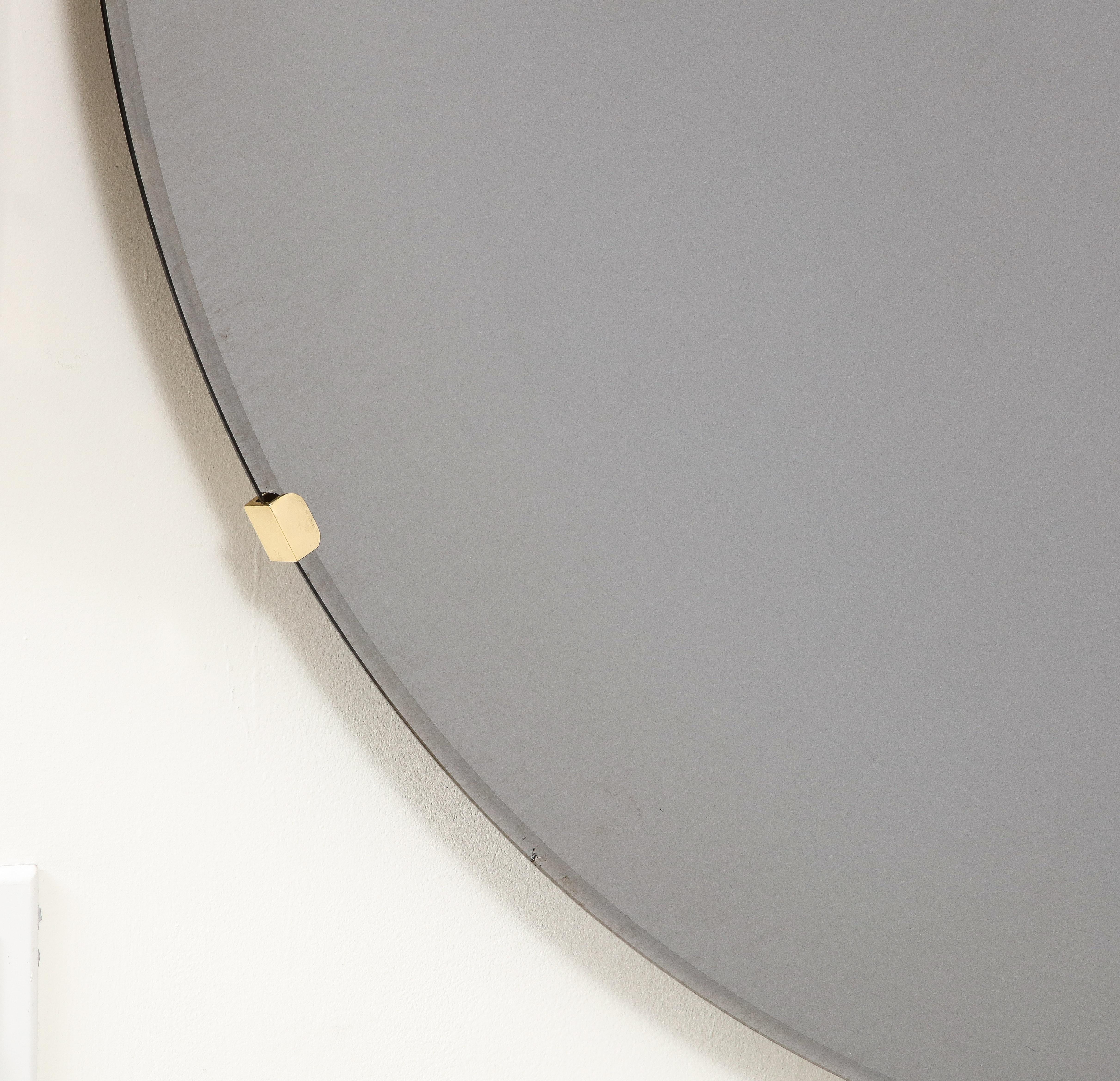 Großer skulpturaler runder konkaver schwarzer Silberspiegel oder Wandspiegel, Italien, 47 Zoll Durchmesser. im Angebot 6