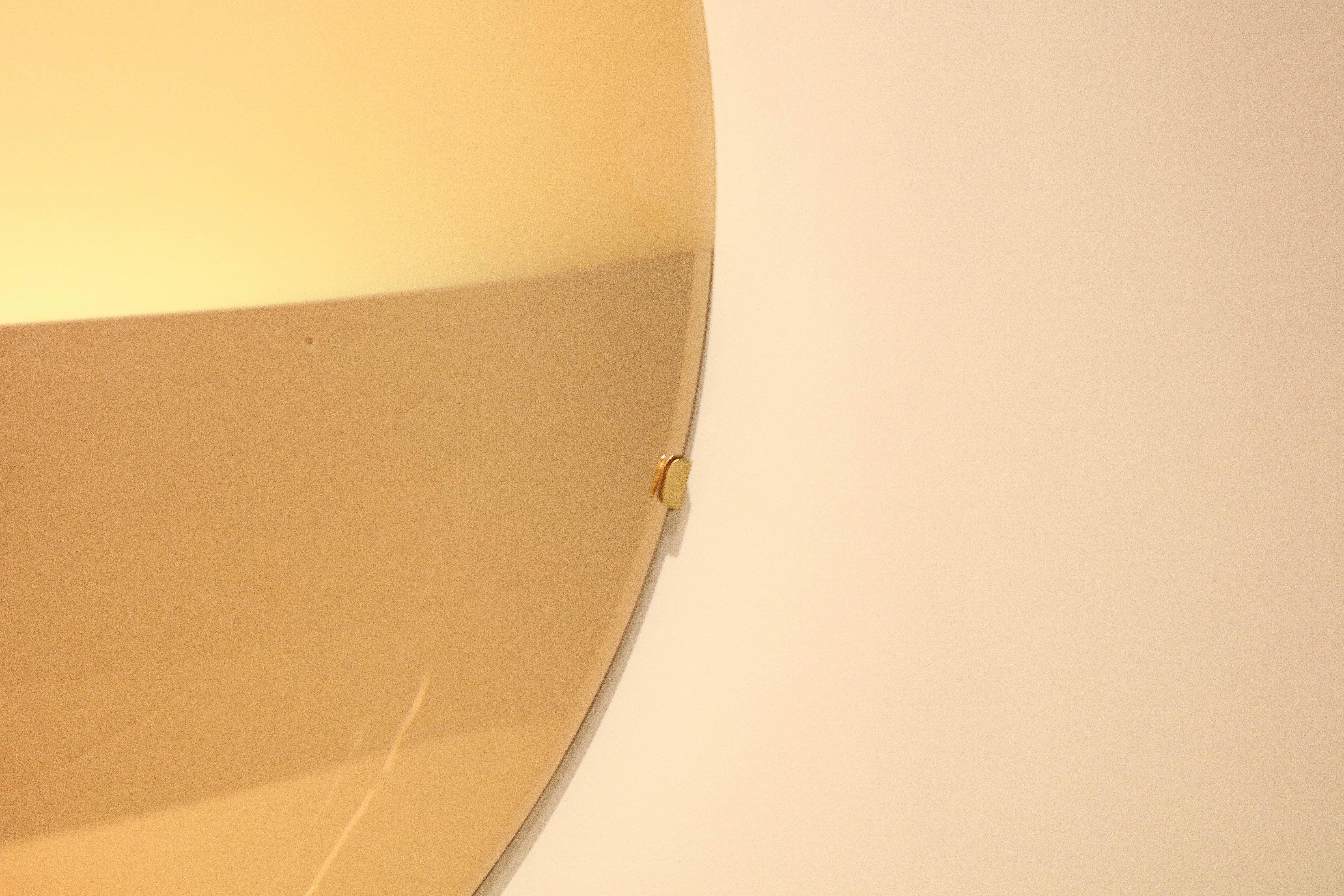 Grand miroir sculptural rond convexe doré rose éclairé ou art mural, Italie en vente 4